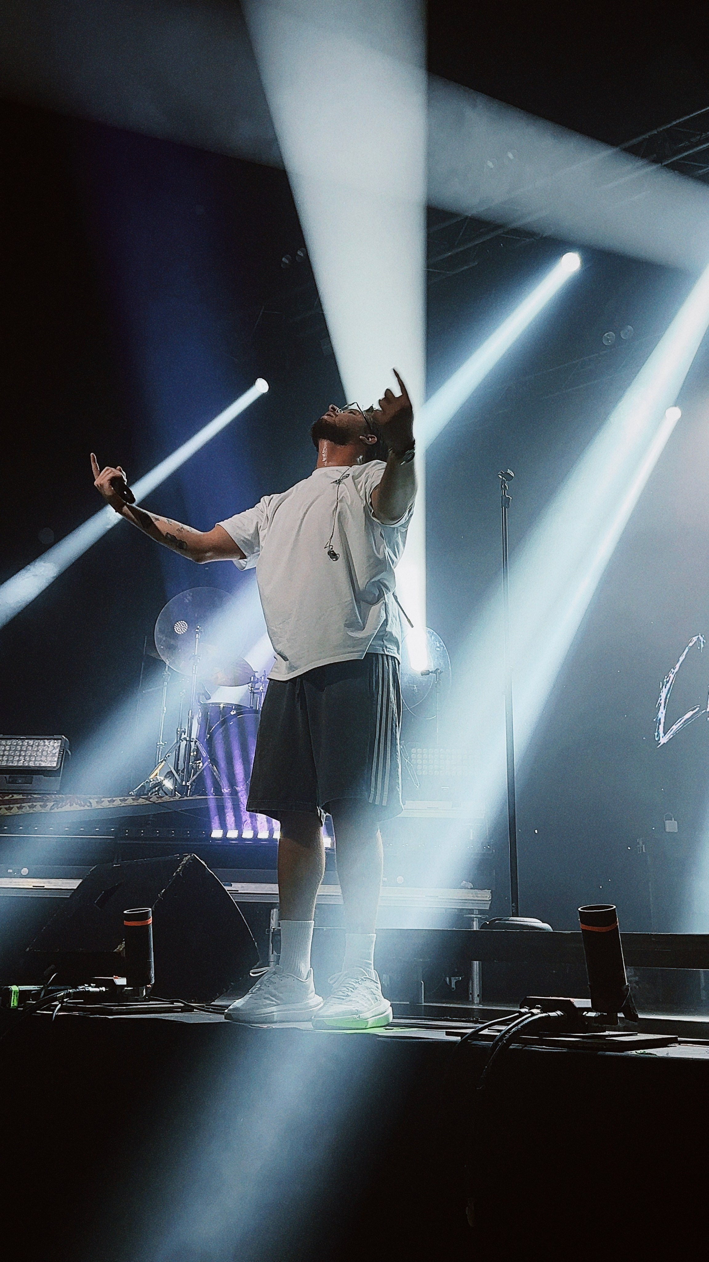 ГАРИК ПОГОРЕЛОВ | 25 октября. Hmliber — фотограф и контент-креатор из Петербурга