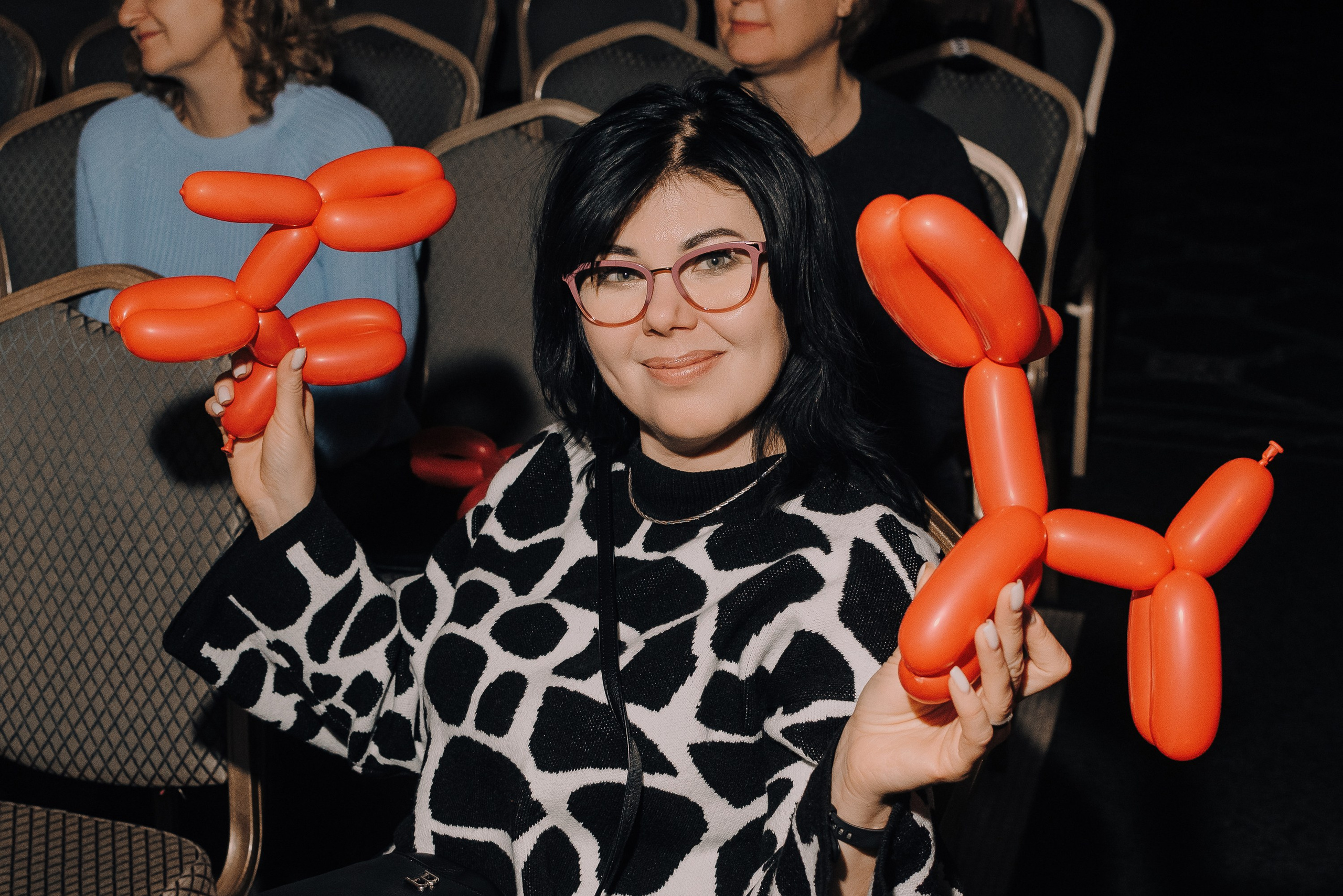 СПЕКТАКЛЬ «ВОЛШЕБНЫЕ ОЧКИ» ОПТИК-ЦЕНТР. Репортажный фотограф Зуев Роман г. Челябинск