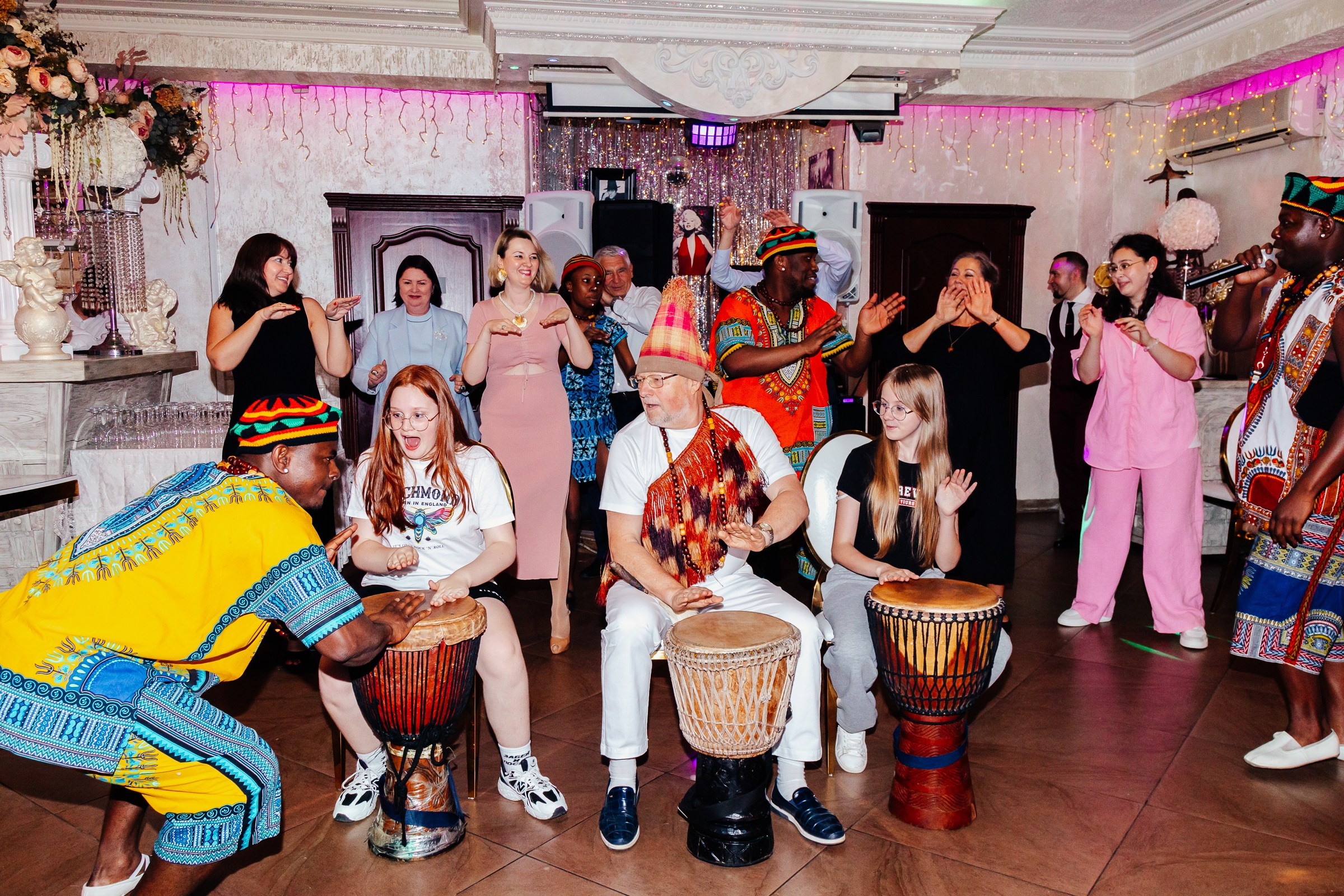 Семейная вечеринка на юбилее. Репортажный и семейный фотограф в Москве