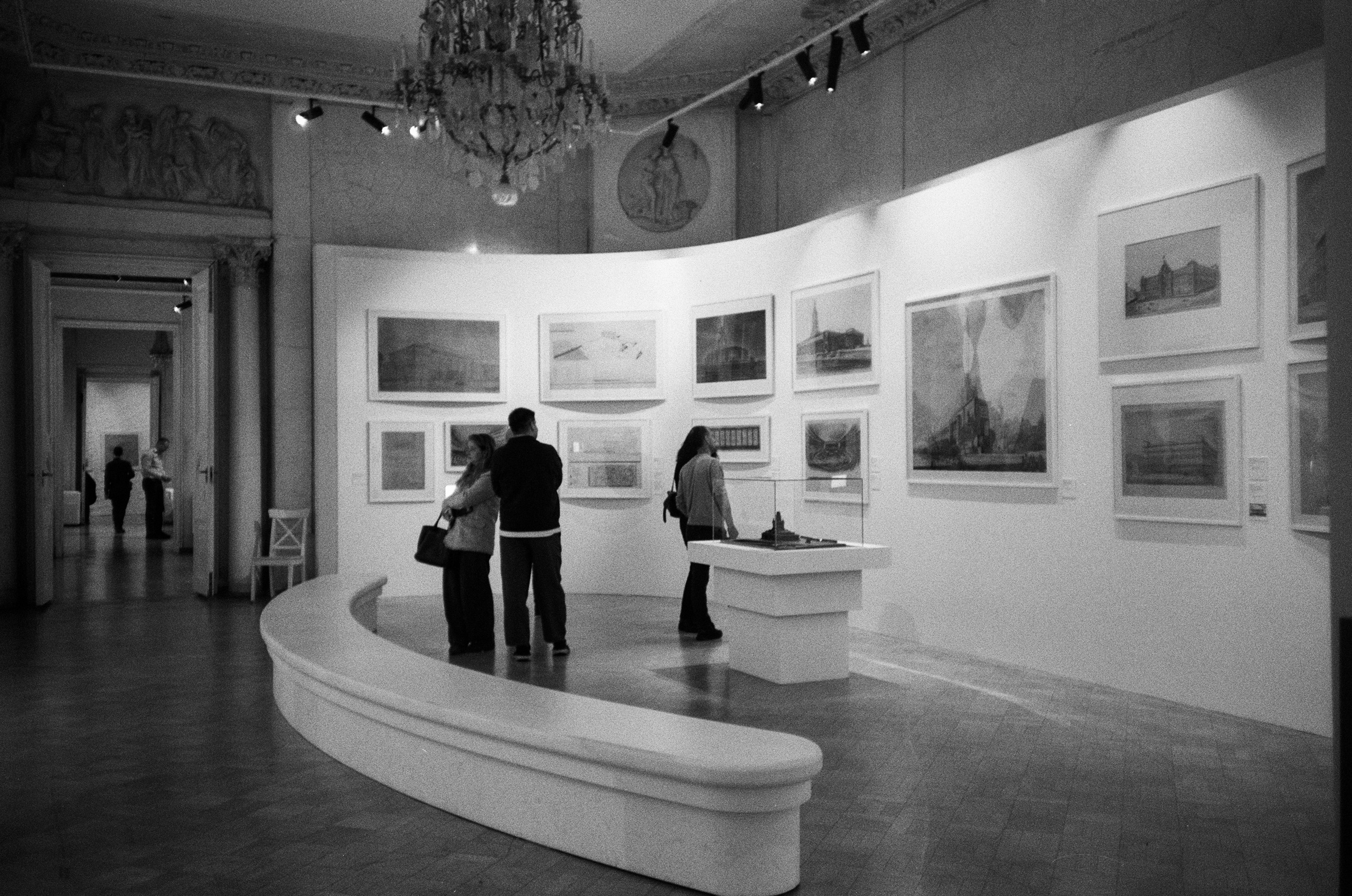 Культурный октябрь: Консерватория, театр Моссовета и музей архитектуры. Фотограф-документалист Мария Осокина