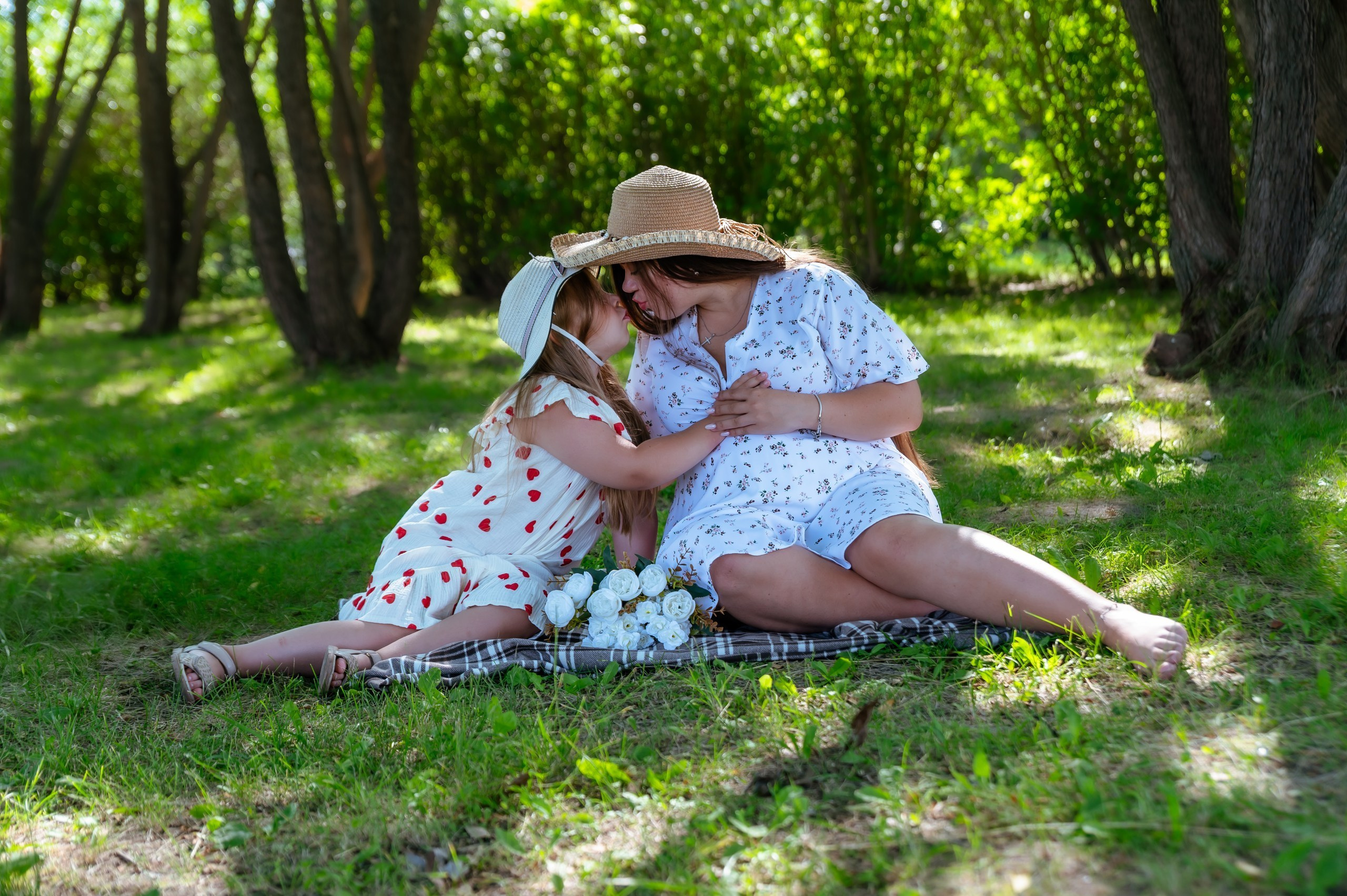 Фотосессия в парке. Я Ольга Казанцева, фотографирую снимаю ваши киноистории и печатаю фото и цифровые портреты на холсте