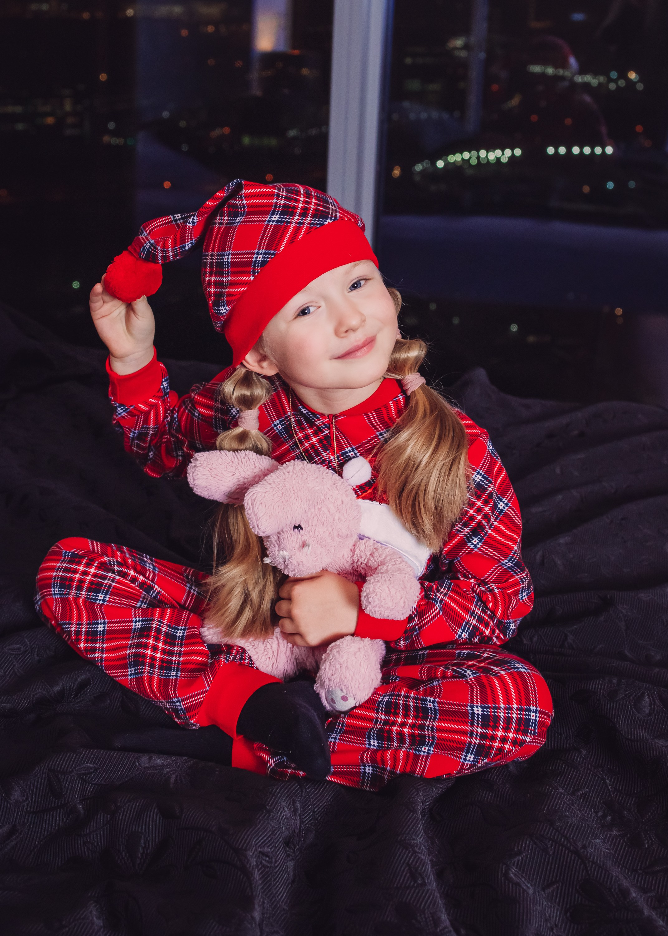 Новогодняя съемка в студии Алеси Марии. Агенство фотографов под любой запрос. Москва