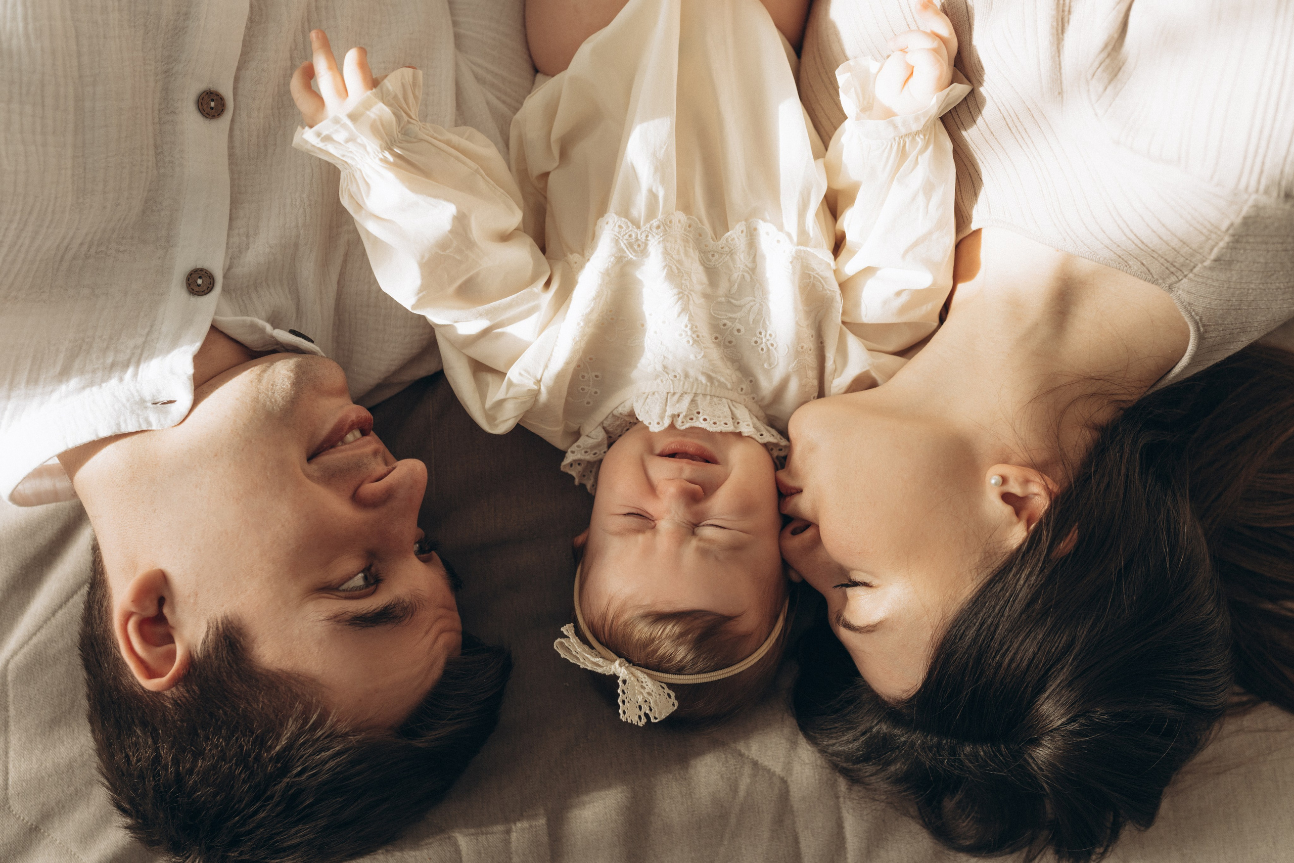 Счастливы вместе. Фотограф новорожденных малышей Одинцово/Москва Юлия Скок