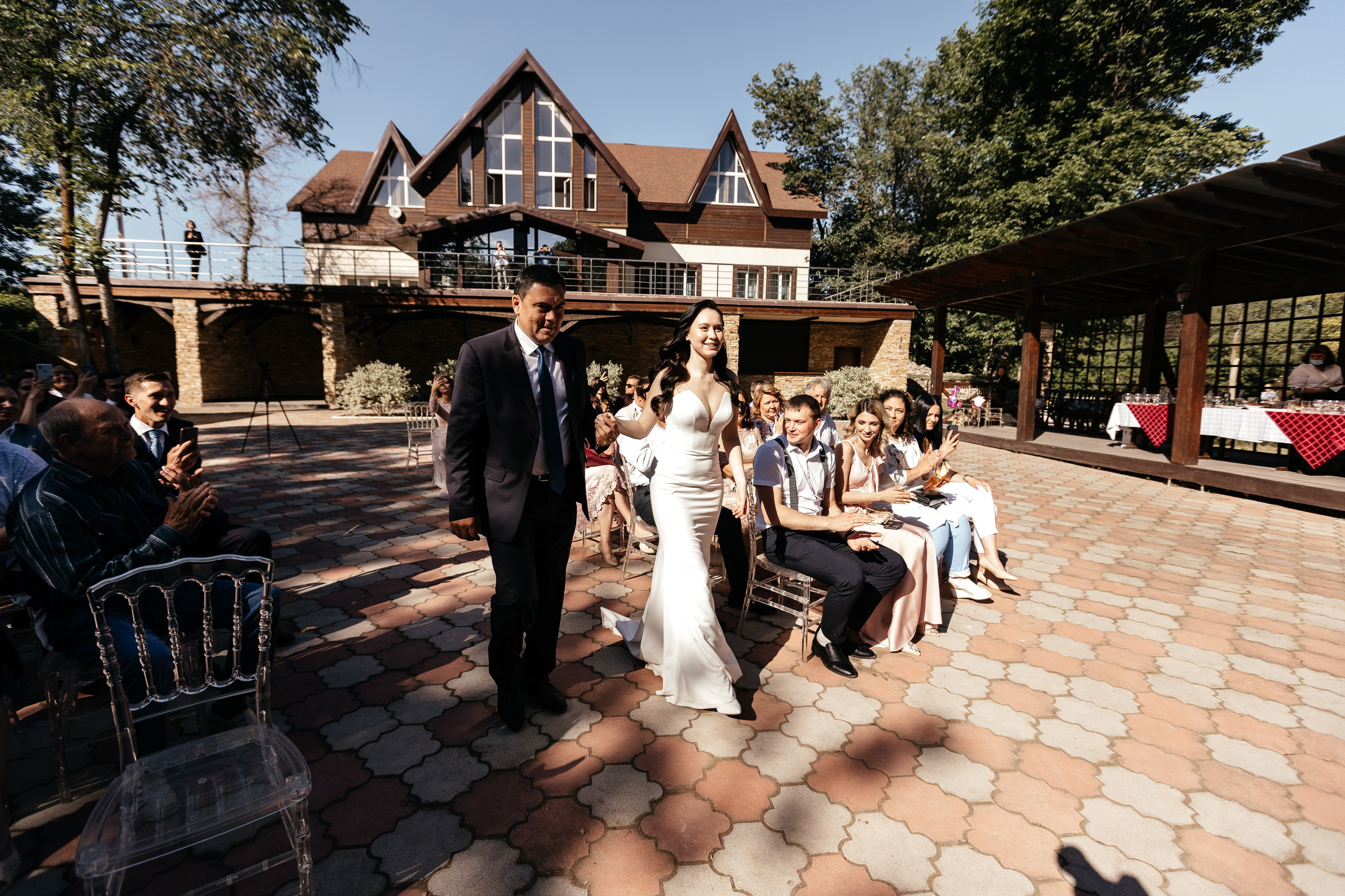 Свадебный фотограф Уфа — Руслан ГабдлисламовЖивые эмоции, красивые кадры, воспоминания на всю жизнь.Работаю по всей Республике Башкортоста. Свадебный фотограф Уфа Руслан Габдлисламов