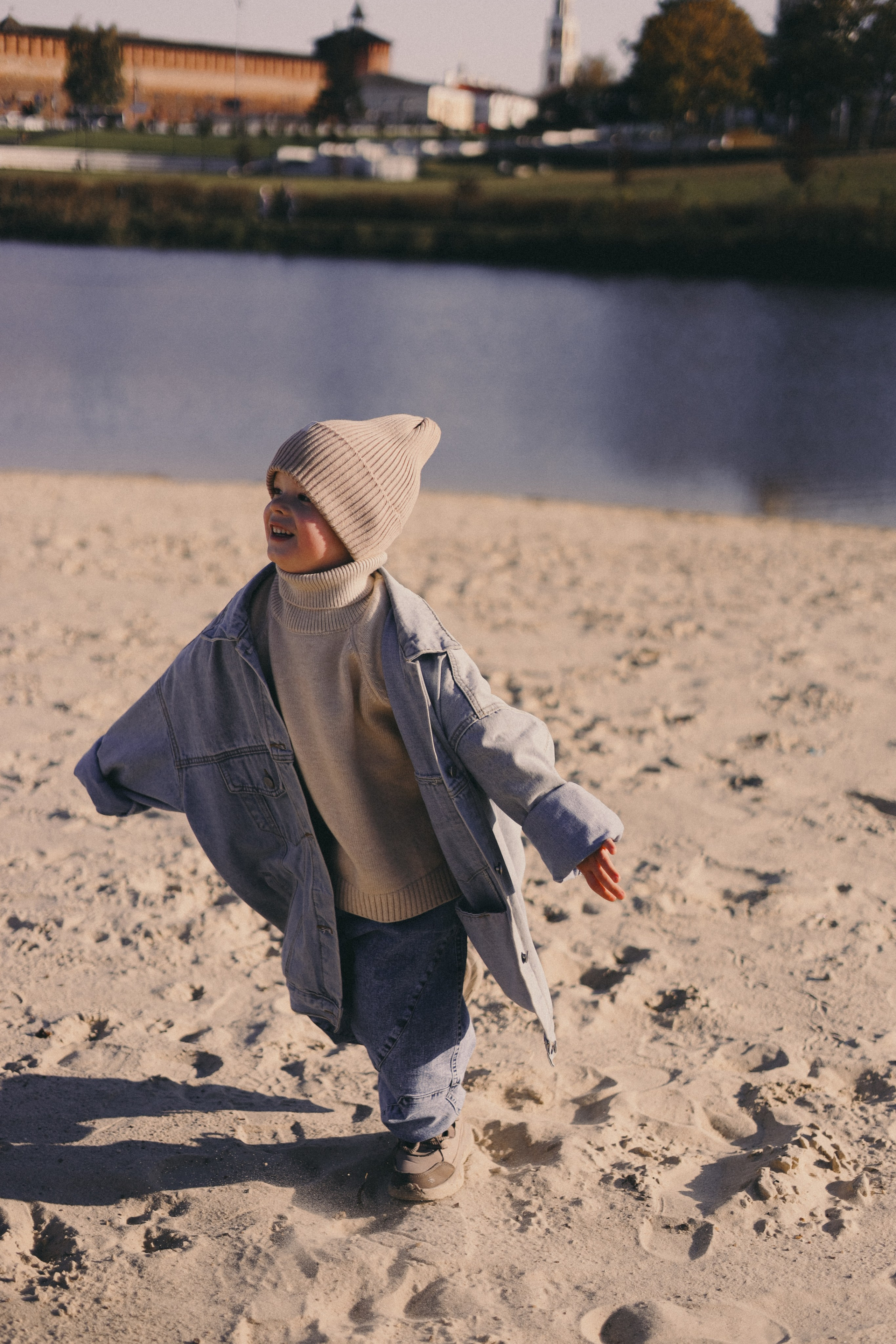 Игнат и его мама. Фотограф Мария Лаенко