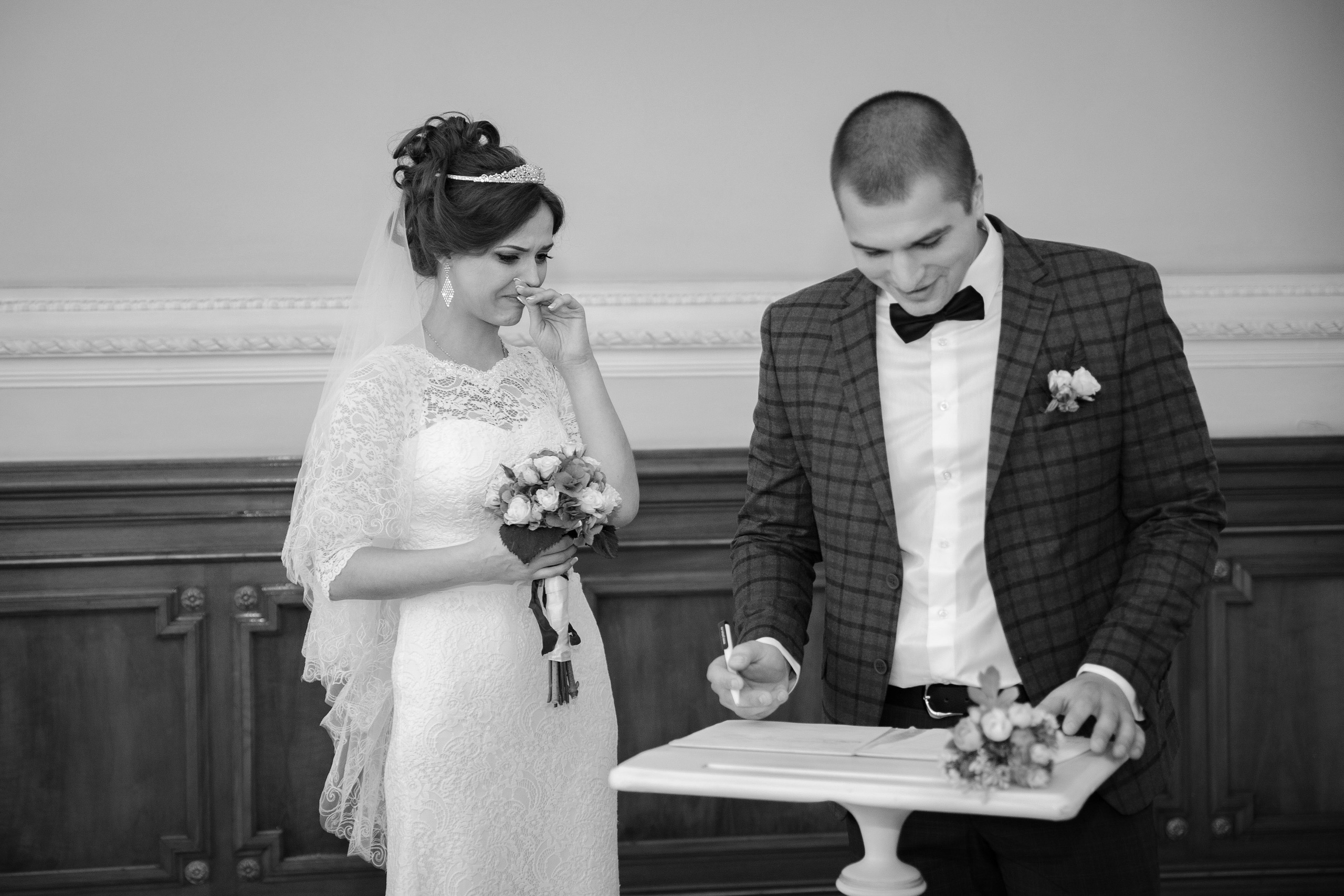 Черно Белые свадебные фотографии. Фотосъёмка и Ретушь в СПб. Фотограф Алексей Лукин. Свадьба, мероприятие, корпоратив, юбилей, фотосессия, портрет. Фотосъёмка в Санкт-Петербурге. Ретушь фотографий