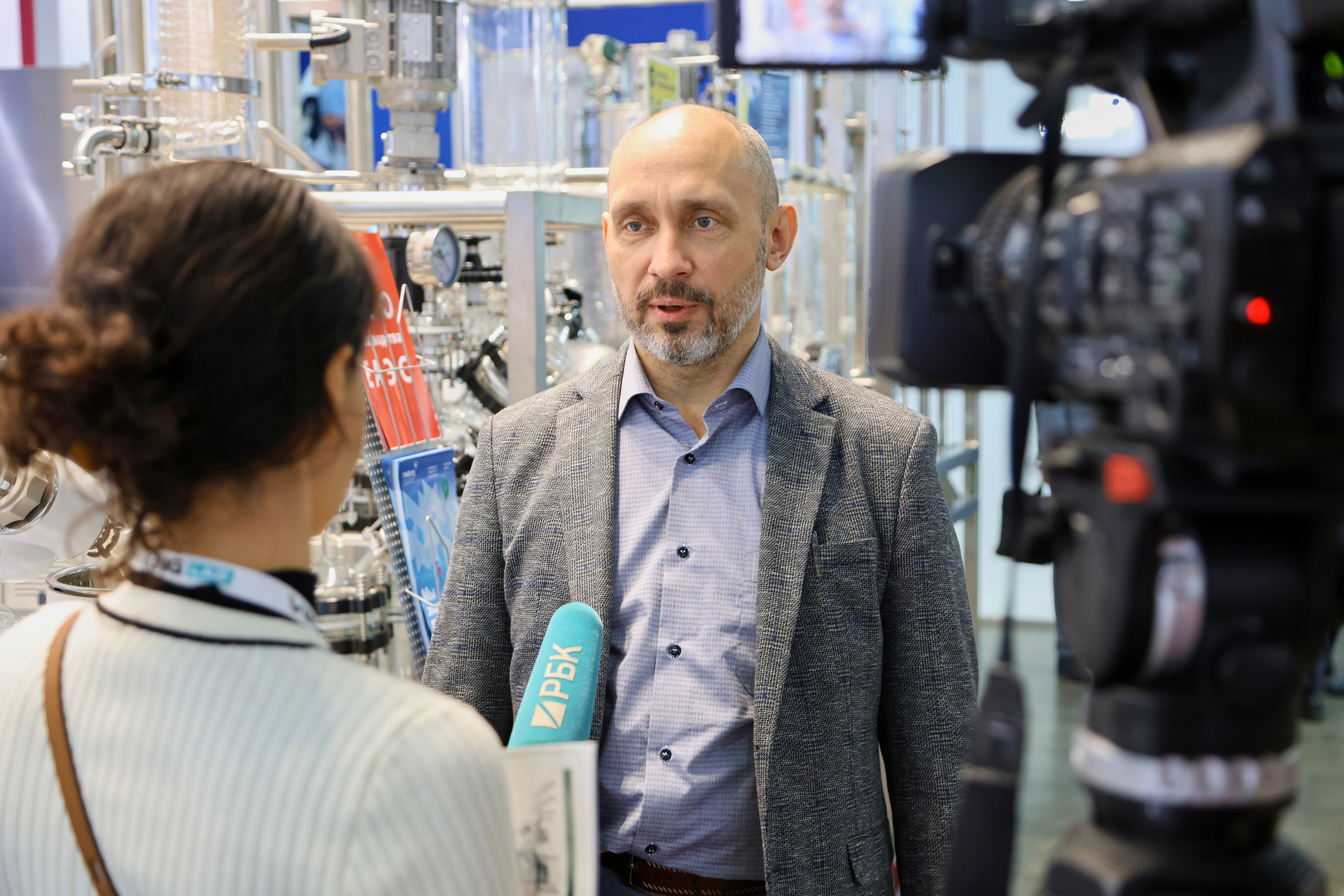 Форум / Конференция. Фотограф видеограф широкого профиля Денис Захаров