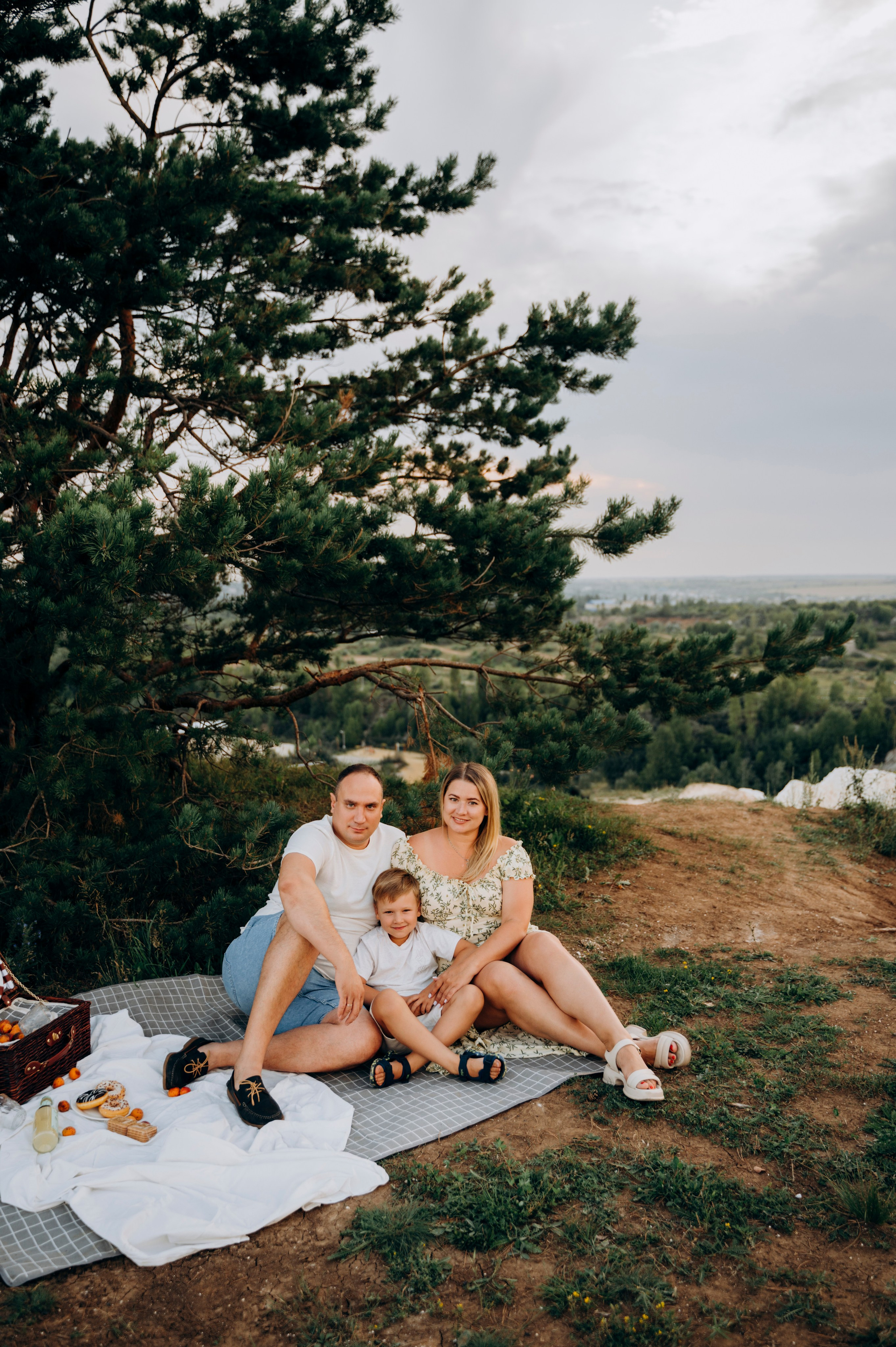 Семья — это место, где всегда светло. Семейный и детский фотограф Анастасия Монченко