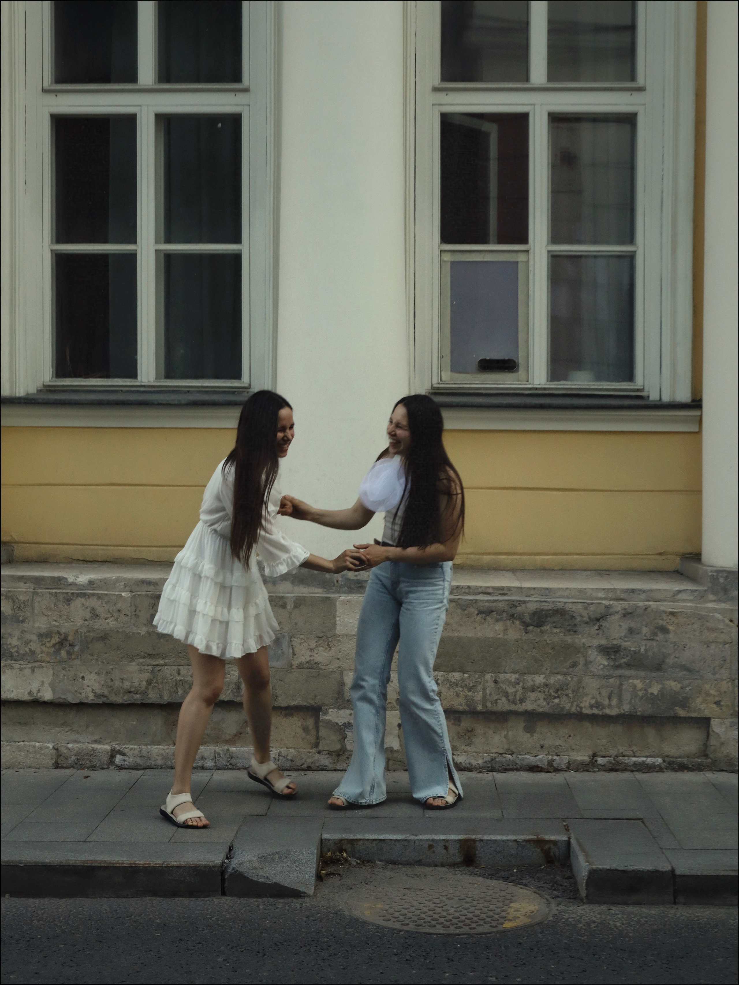 Арина и Александра. Портретный и свадебный фотограф в Москве Александра