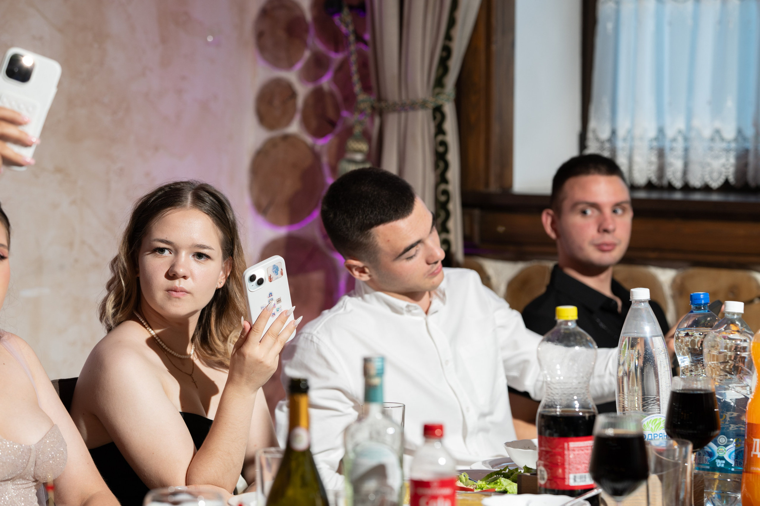 Выпускной. Репортаж. Школьный фотограф в Валуйках. Фотосессии для выпускников и изготовление выпускных альбомов в городе Валуйки и в Белгородской области