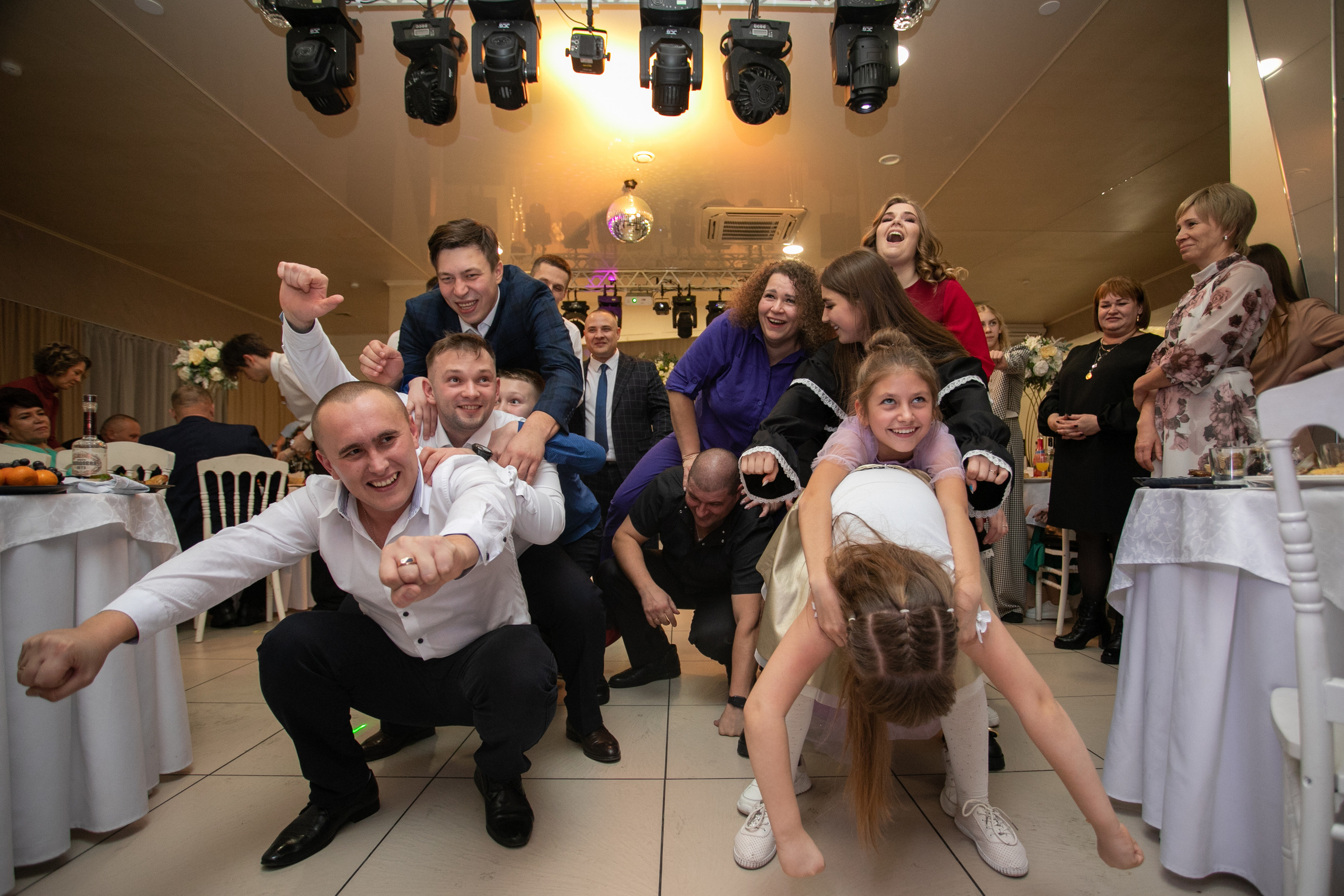 Дарья и Вадим (полный день). Фотограф в Барнауле Юлия Садвокасова