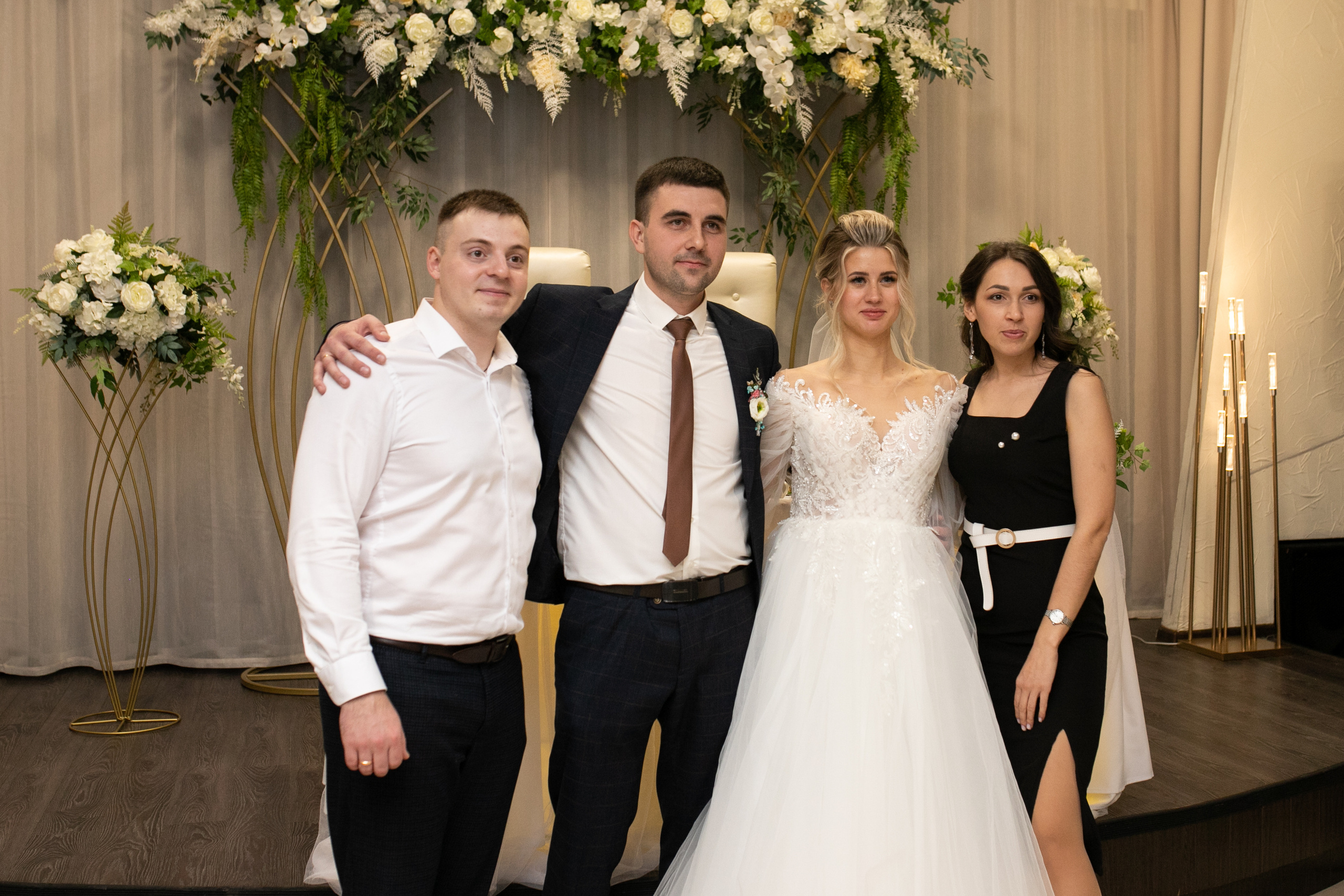 Дарья и Вадим (полный день). Фотограф в Барнауле Юлия Садвокасова