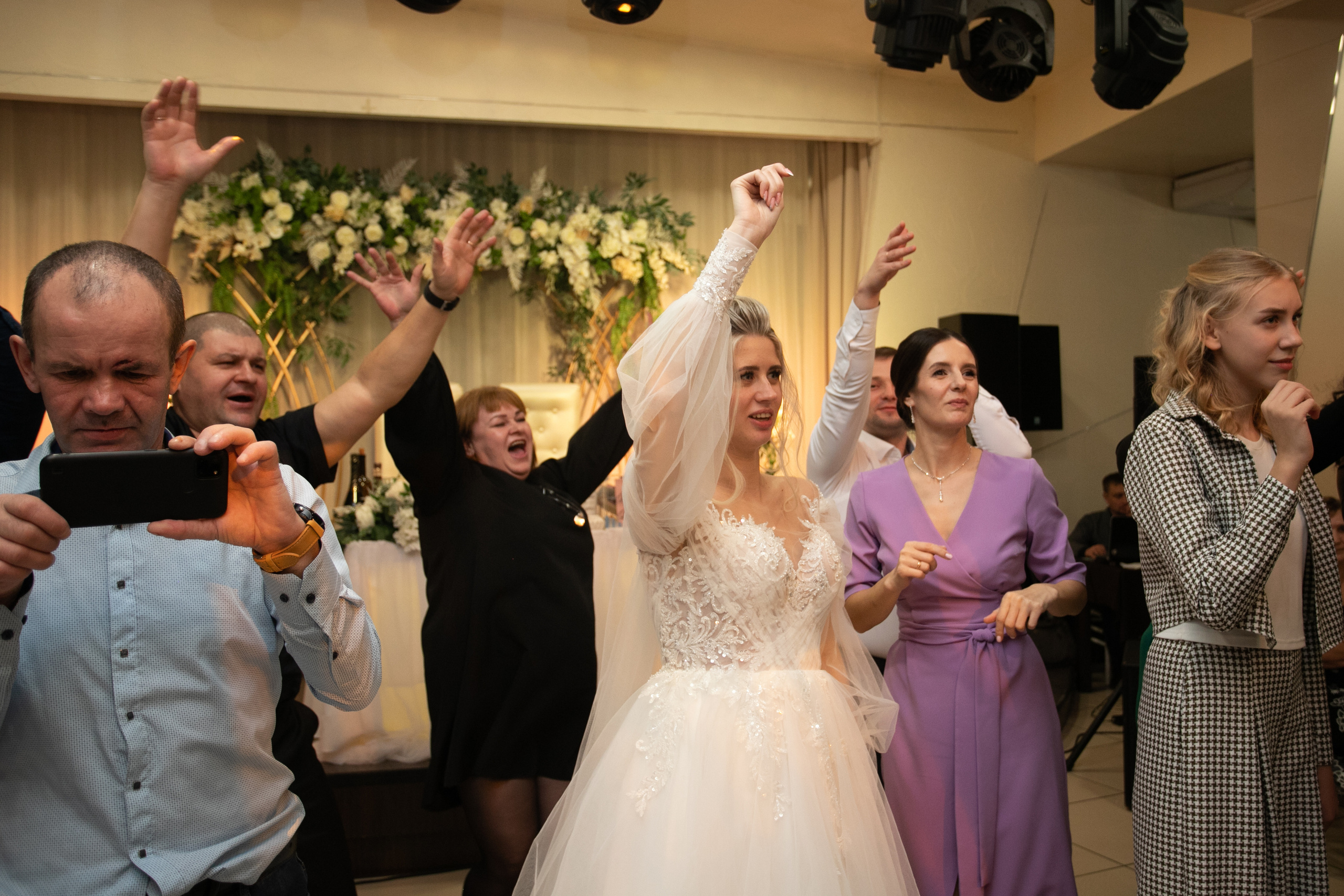 Дарья и Вадим (полный день). Фотограф в Барнауле Юлия Садвокасова