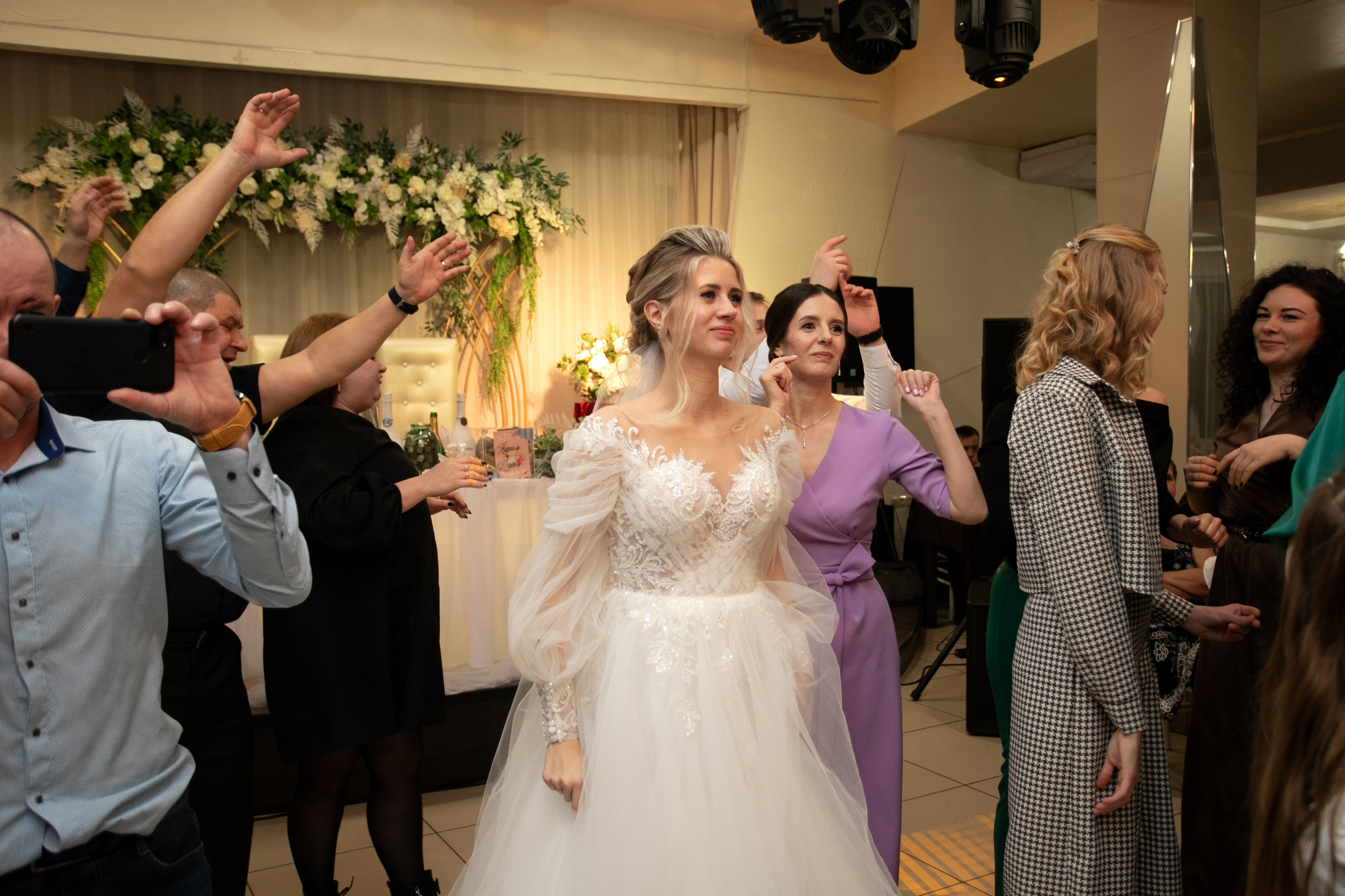 Дарья и Вадим (полный день). Фотограф в Барнауле Юлия Садвокасова