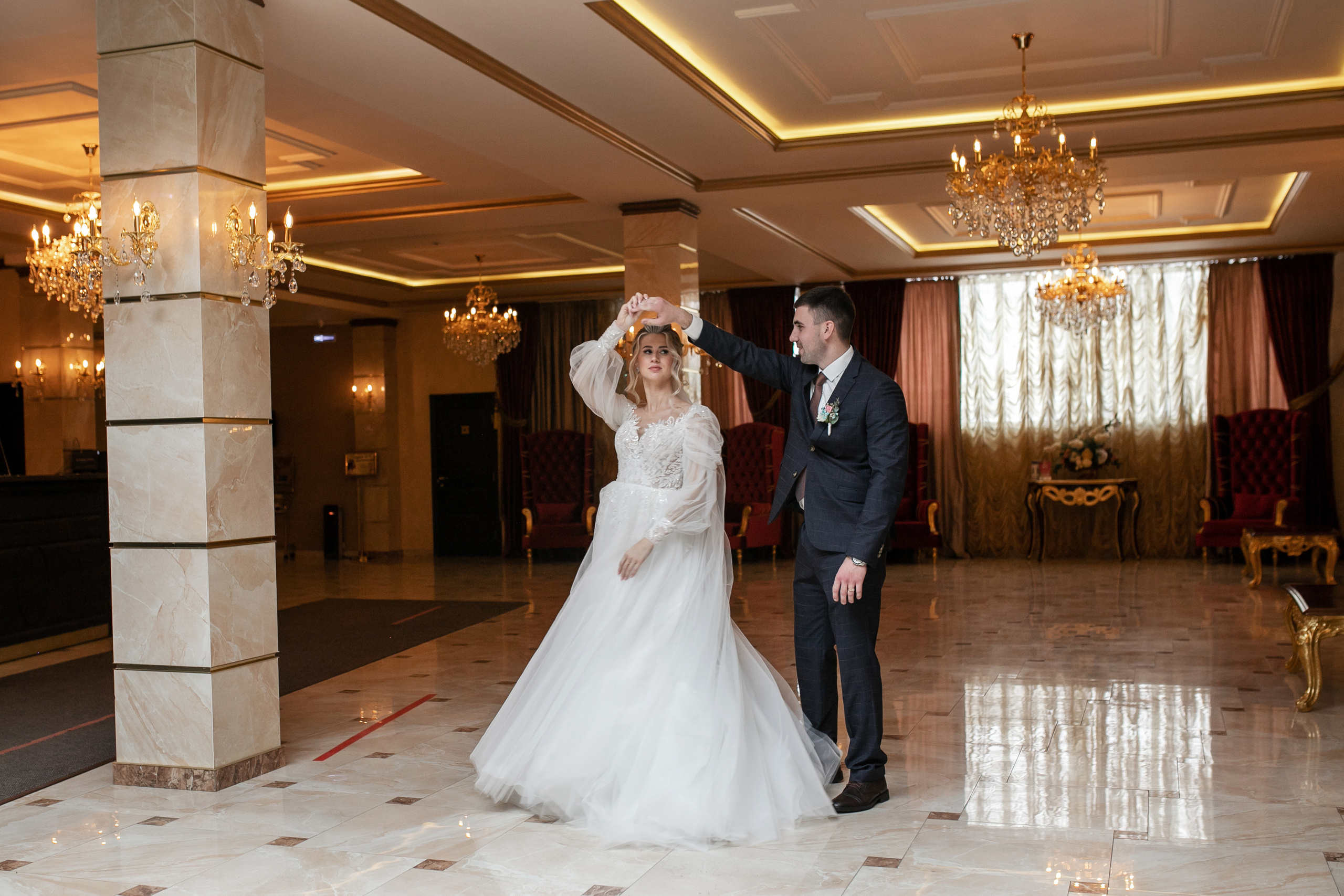 Дарья и Вадим (полный день). Фотограф в Барнауле Юлия Садвокасова