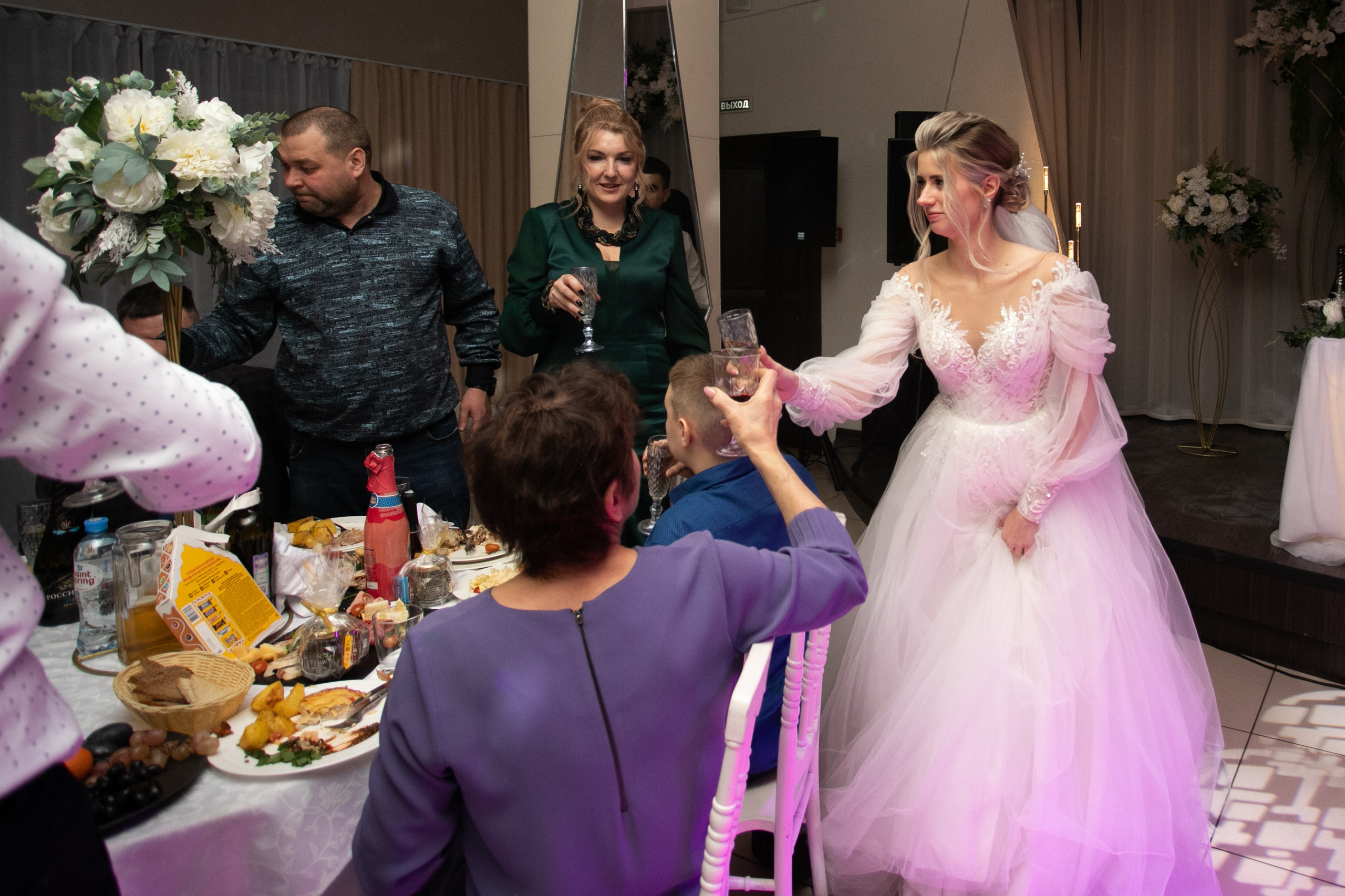 Дарья и Вадим (полный день). Фотограф в Барнауле Юлия Садвокасова