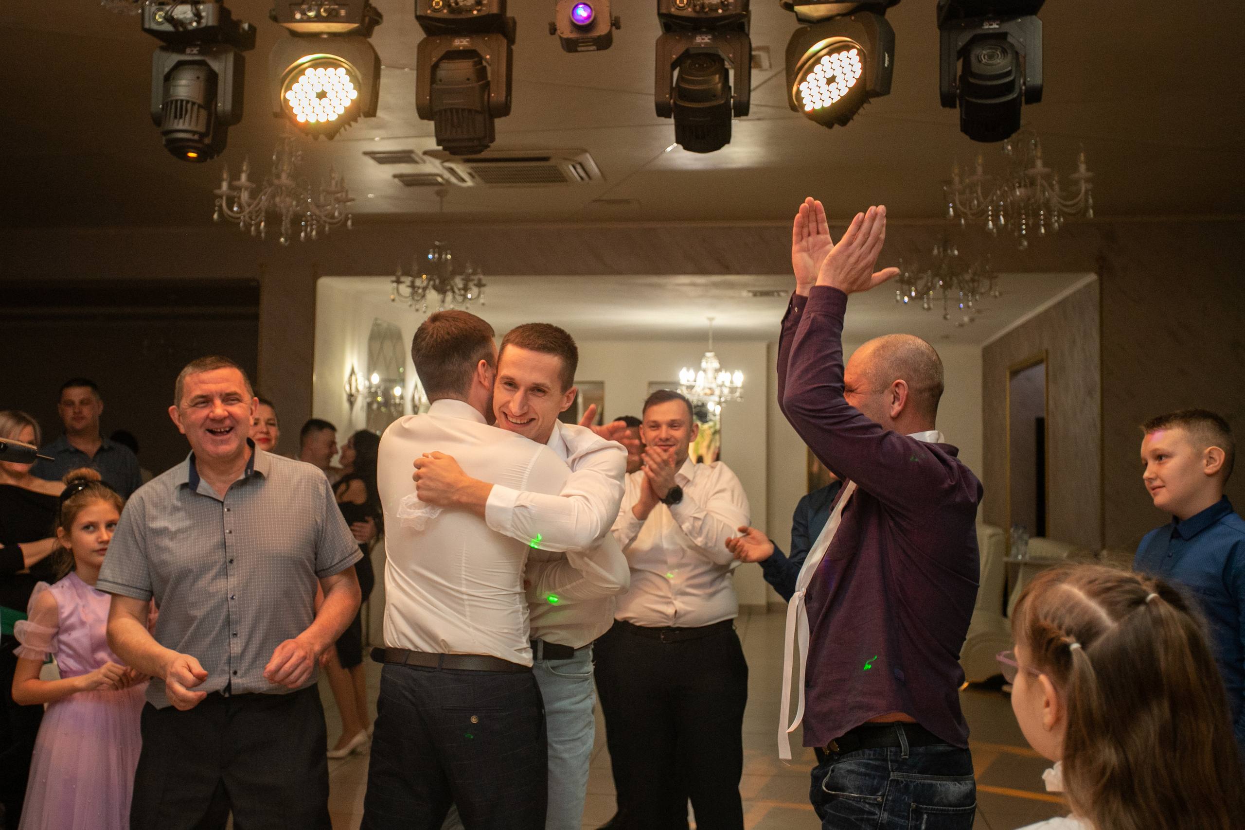 Дарья и Вадим (полный день). Фотограф в Барнауле Юлия Садвокасова