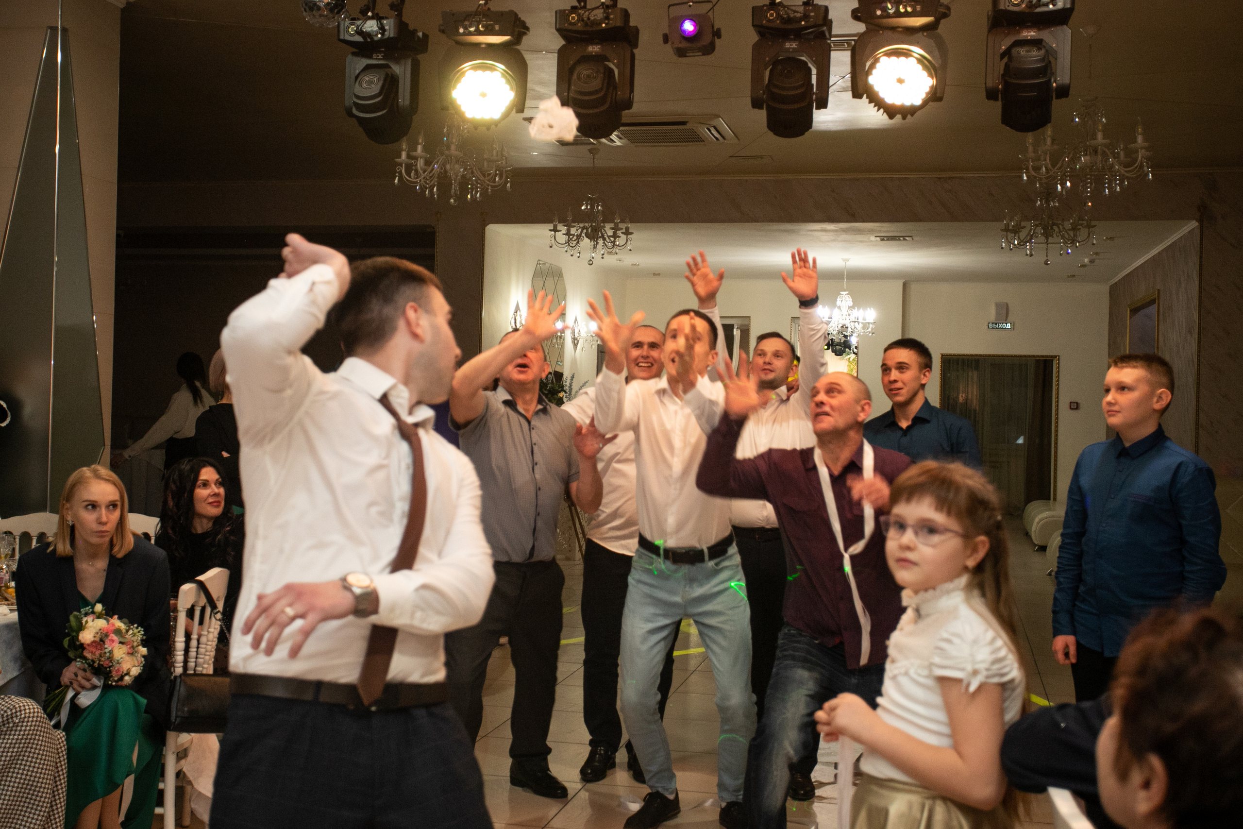 Дарья и Вадим (полный день). Фотограф в Барнауле Юлия Садвокасова