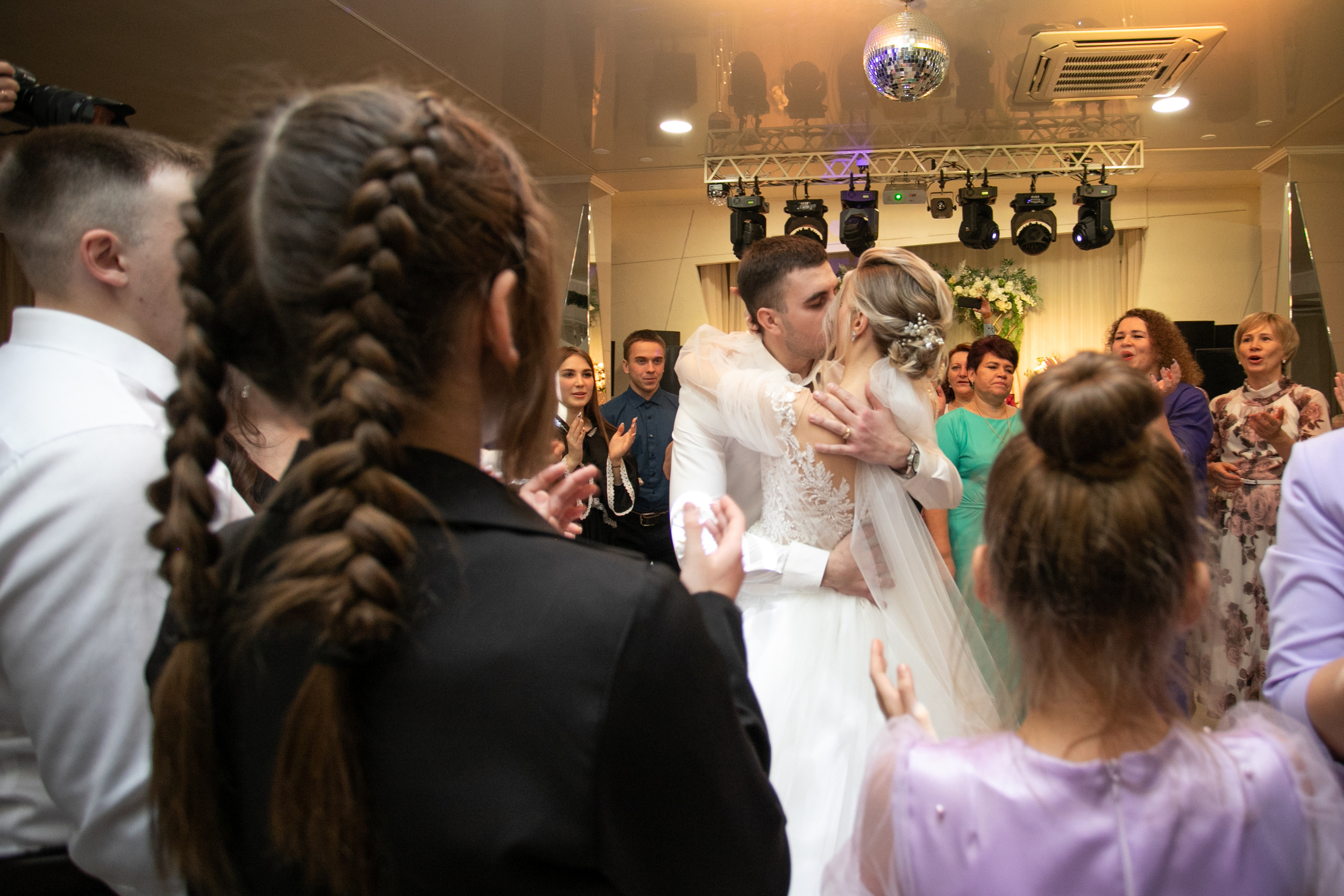 Дарья и Вадим (полный день). Фотограф в Барнауле Юлия Садвокасова