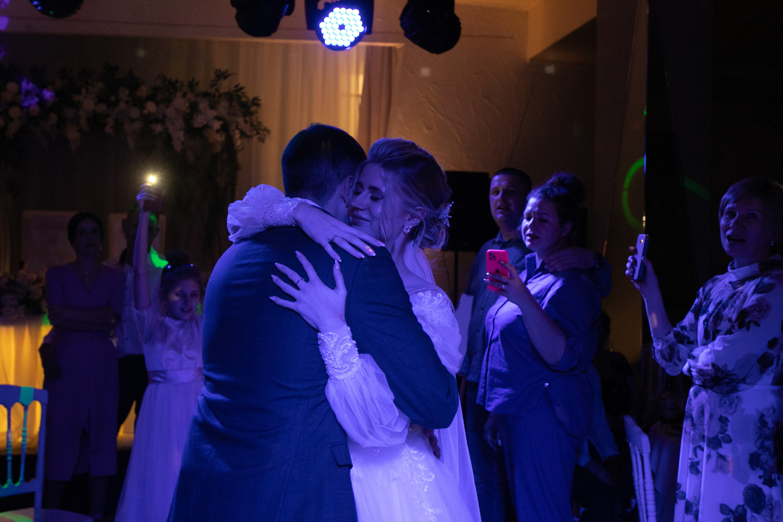 Дарья и Вадим (полный день). Фотограф в Барнауле Юлия Садвокасова