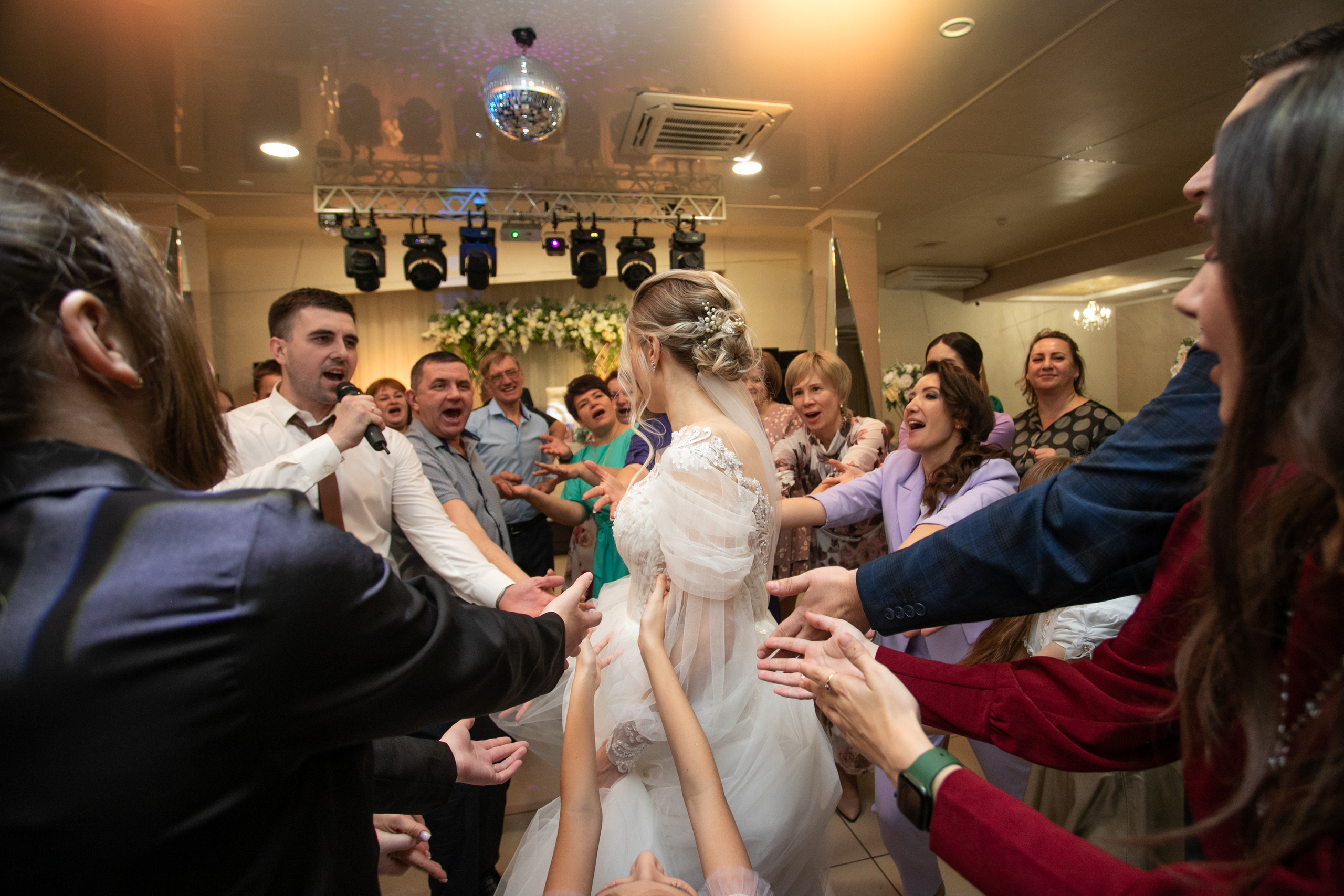 Дарья и Вадим (полный день). Фотограф в Барнауле Юлия Садвокасова