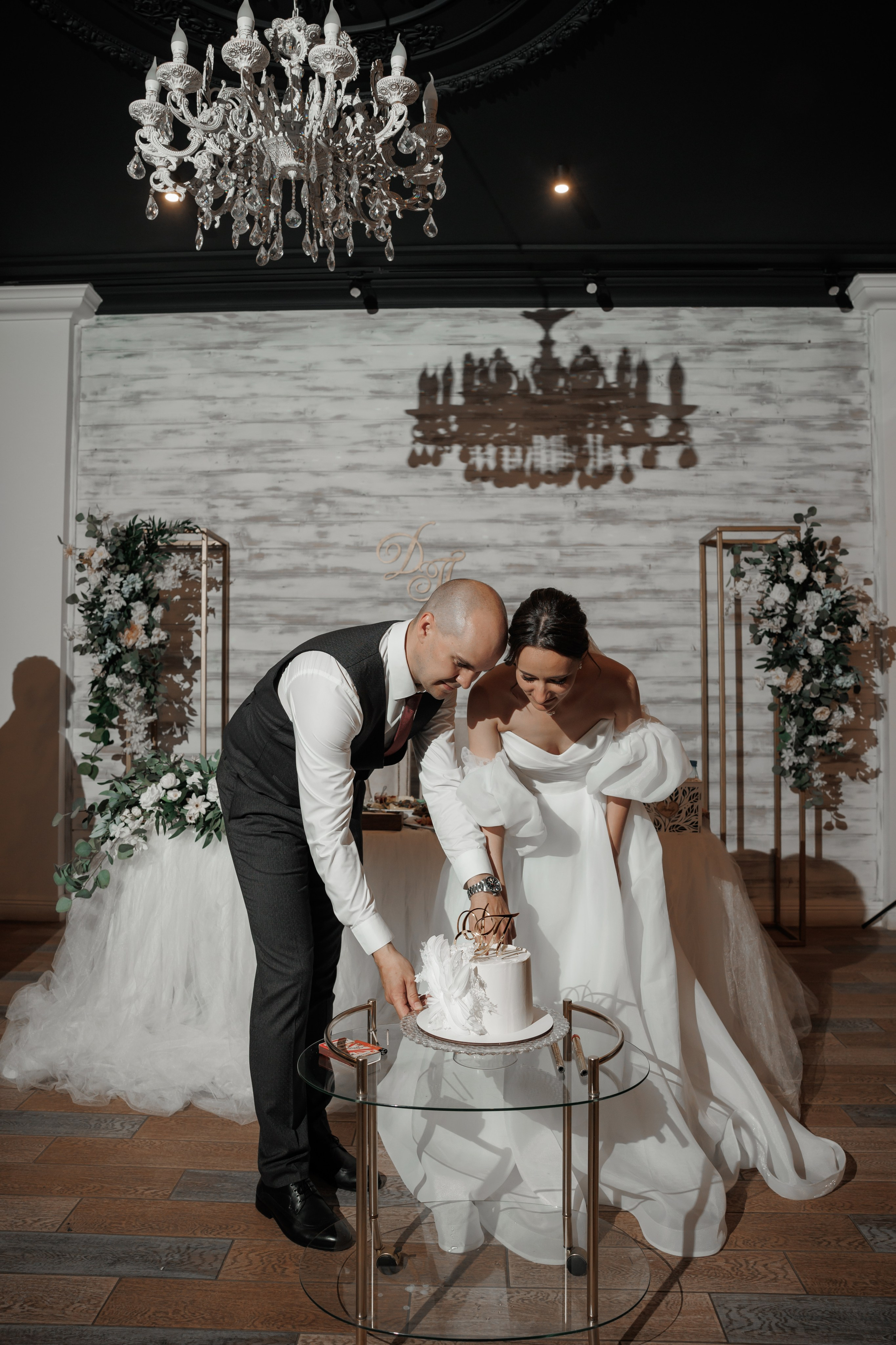 Полина и Дмитрий, загородный клуб «Барин», ЗАГС в г. Пушкино. Свадебный и репортажный фотограф (Москва, Королев и другие)