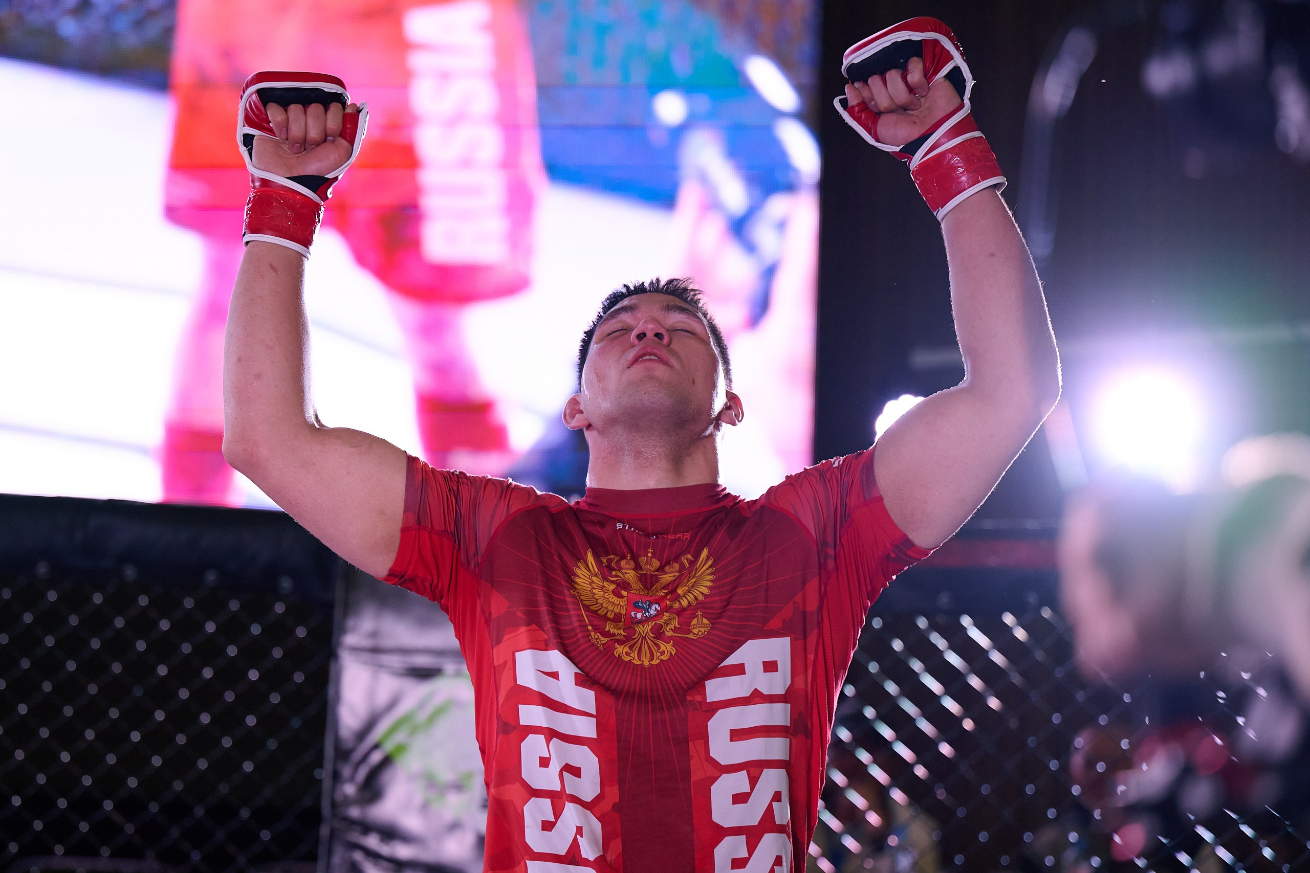 ММА. Битва на Иже-4. Спортивный репортажный фотограф в Ижевске Сергей Мерзляков