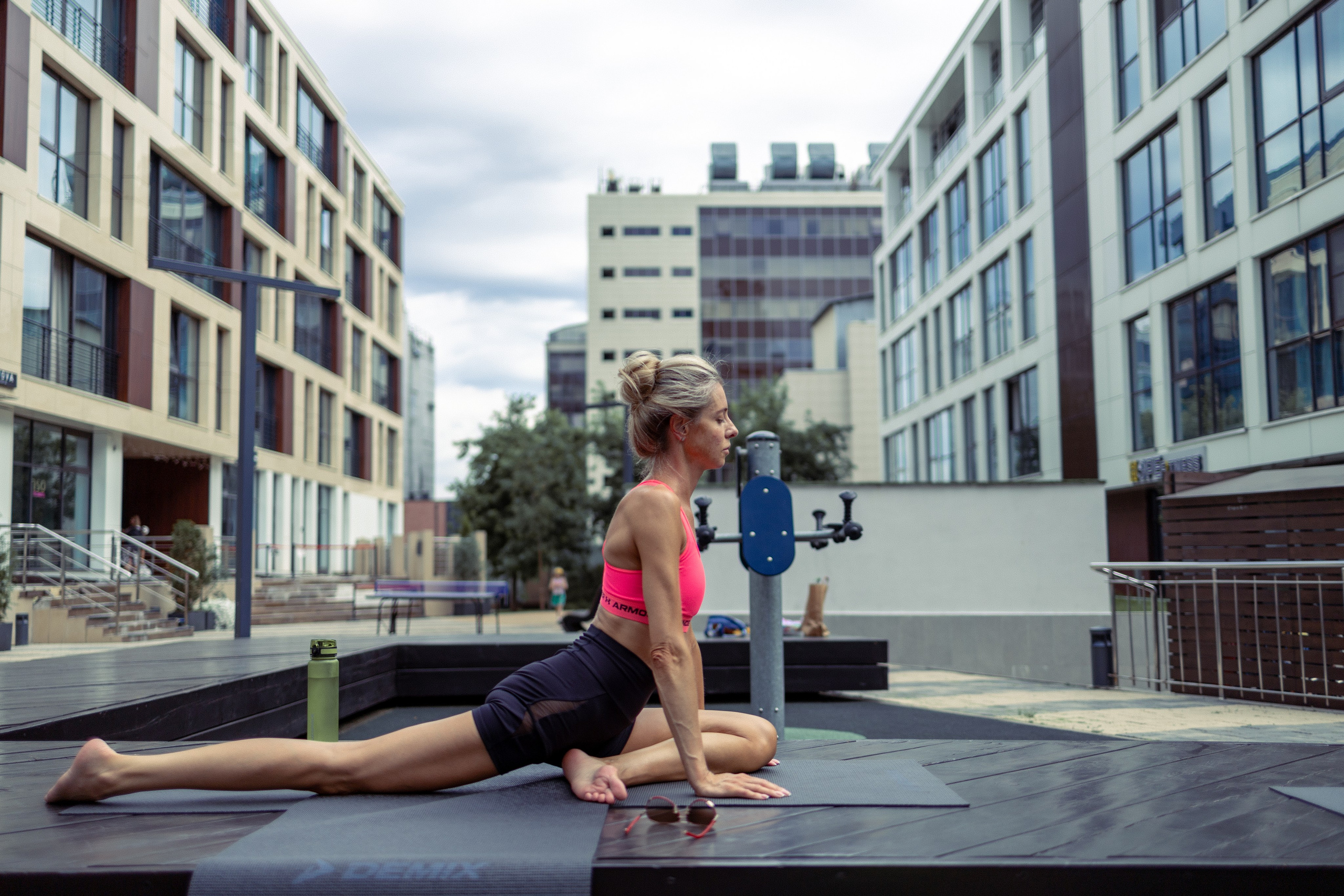 Stone yoga. Репортажный фотограф, портретный фотограф  г. Москва