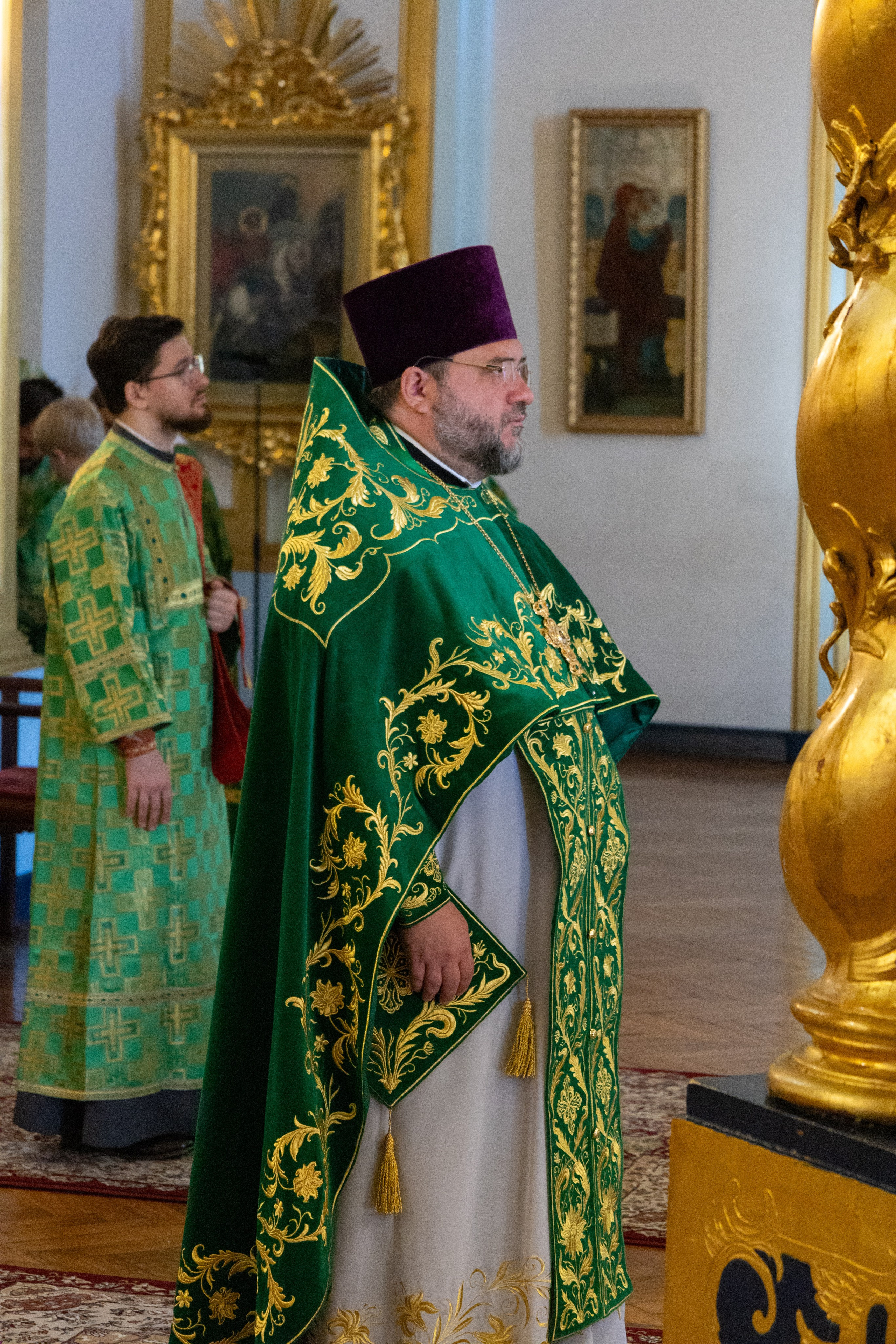 Неделя 16-я по Пятидесятнице, по Воздвижении. Глас 7-й. Попразднство Воздвижения Креста. Вмч. Никиты. НИКОЛО-БОГОЯВЛЕНСКИЙ МОРСКОЙ СОБОР