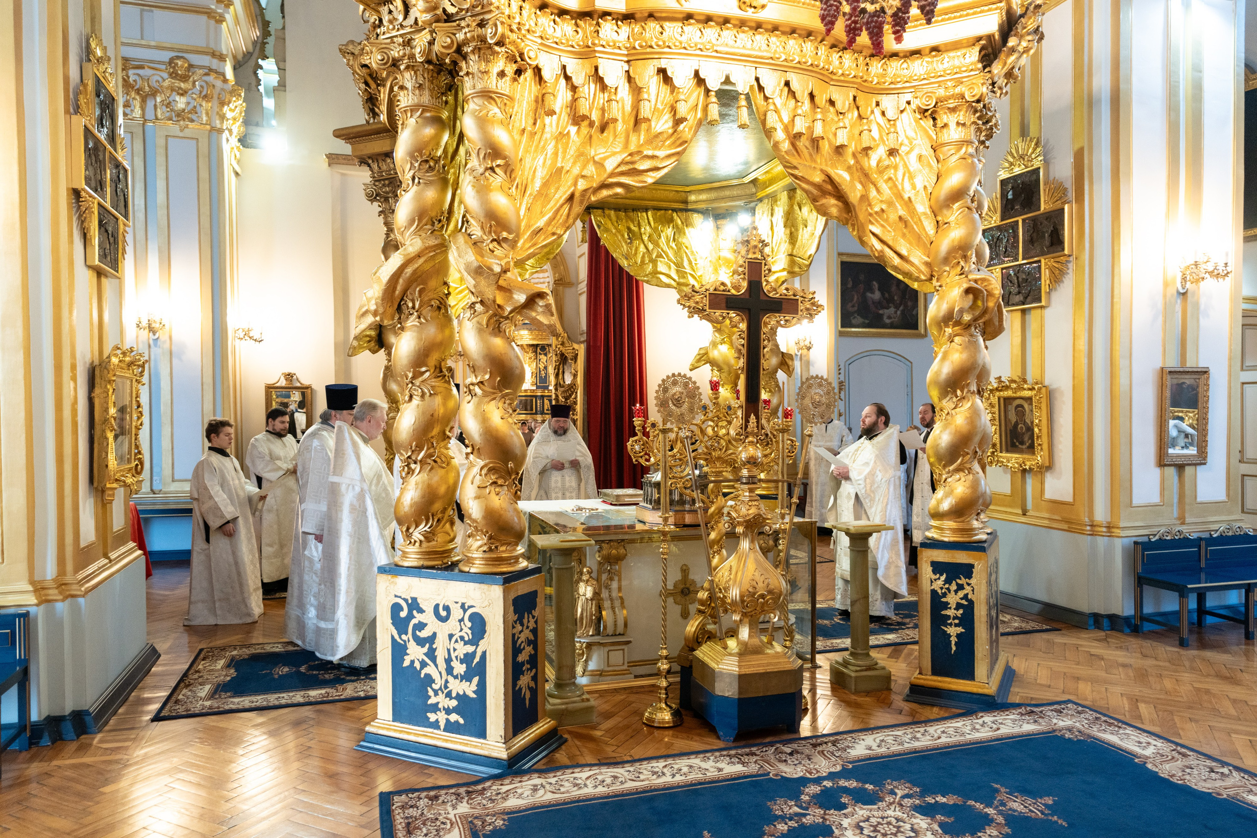 Неделя 33-я по Пятидесятнице, по Богоявлении. Попразднство Богоявления. Мученицы Татианы Римской. НИКОЛО-БОГОЯВЛЕНСКИЙ МОРСКОЙ СОБОР