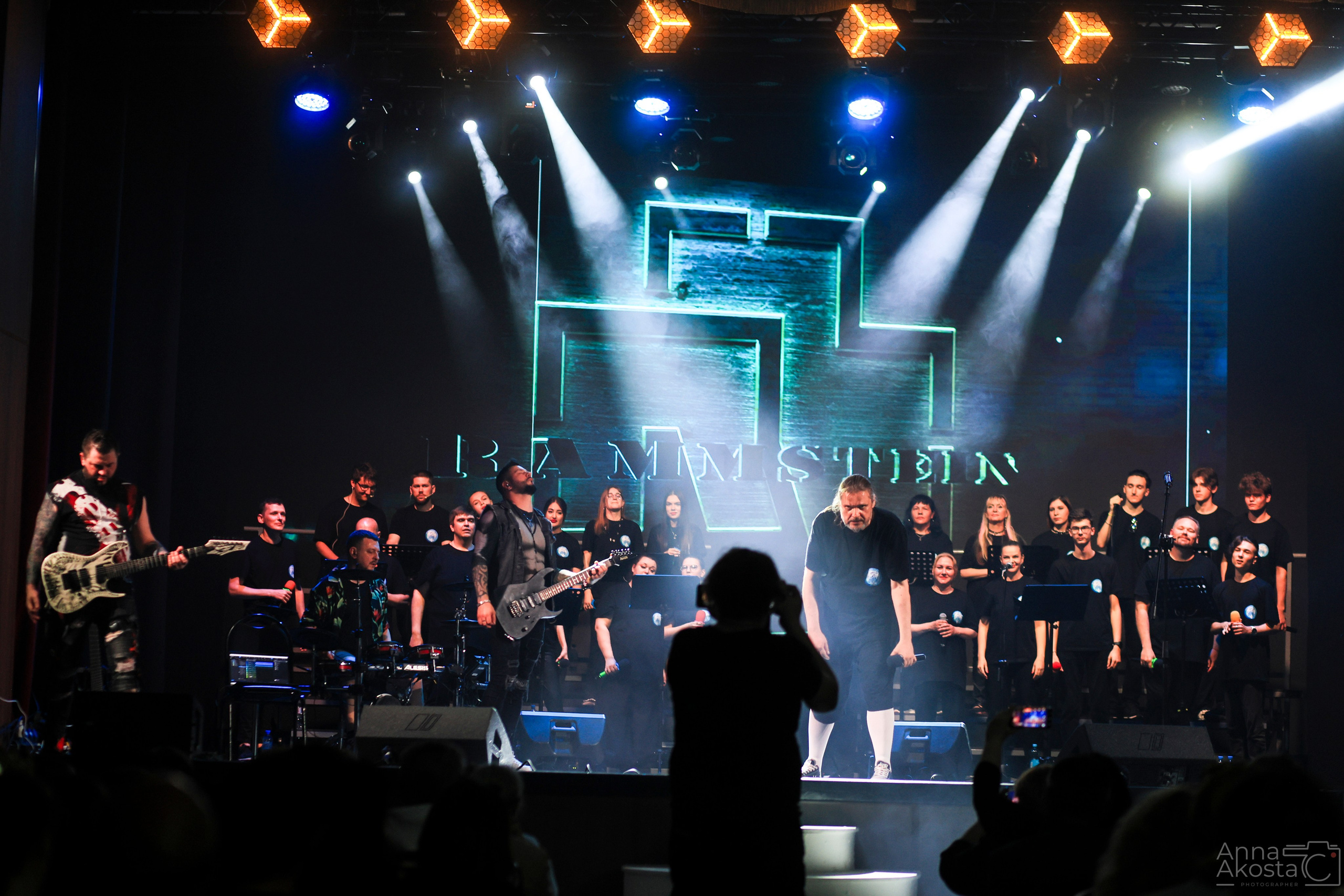 РОК’Н'ХОР — концерт хора ЛИК и группы ILLIDIANCE. Анна Акоста: фотограф в Санкт-Петербурге и Таганроге