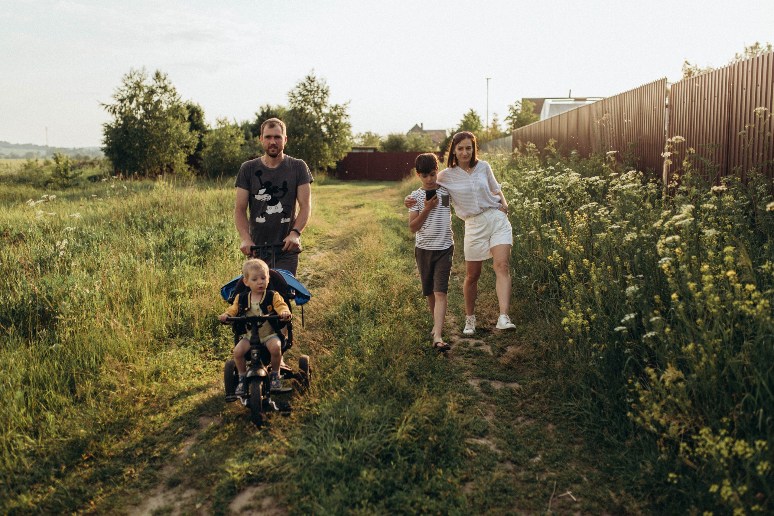 У бабушки в деревне. Фотограф новорожденных Серпухов, Протвино, Москва I Марина Бурмистрова