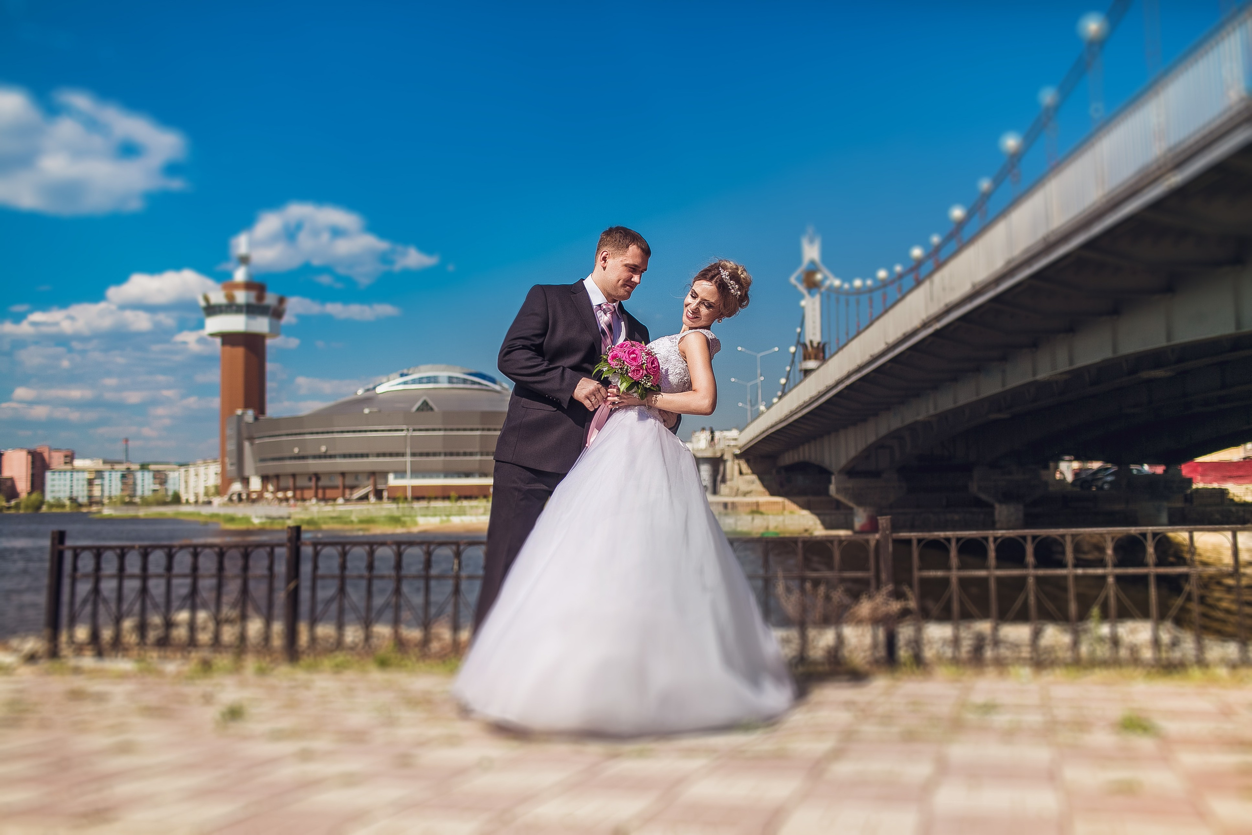 Летнее свадебное фото. Фотограф Надежда Куин, Якутск