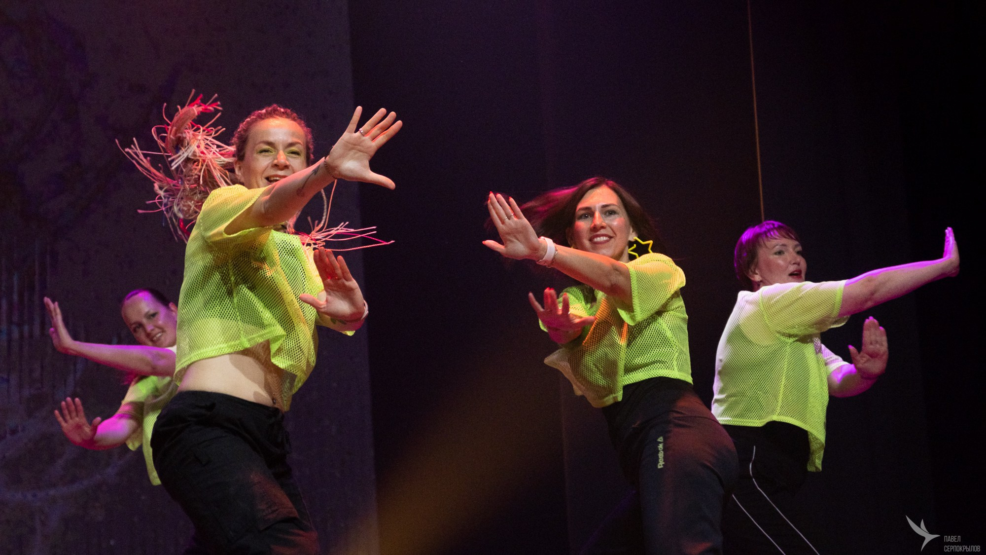 Отчетный концерт студии танцев PLATFORMA. Репортажный фотограф в Казани Павел Серпокрылов
