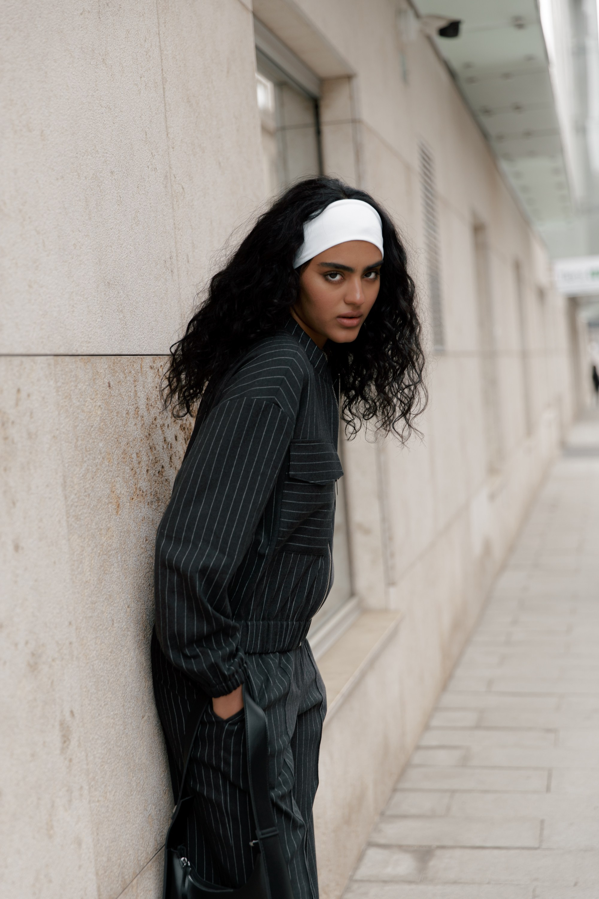 ANNE MORE. Коммерческий фотограф для брендов в Москве