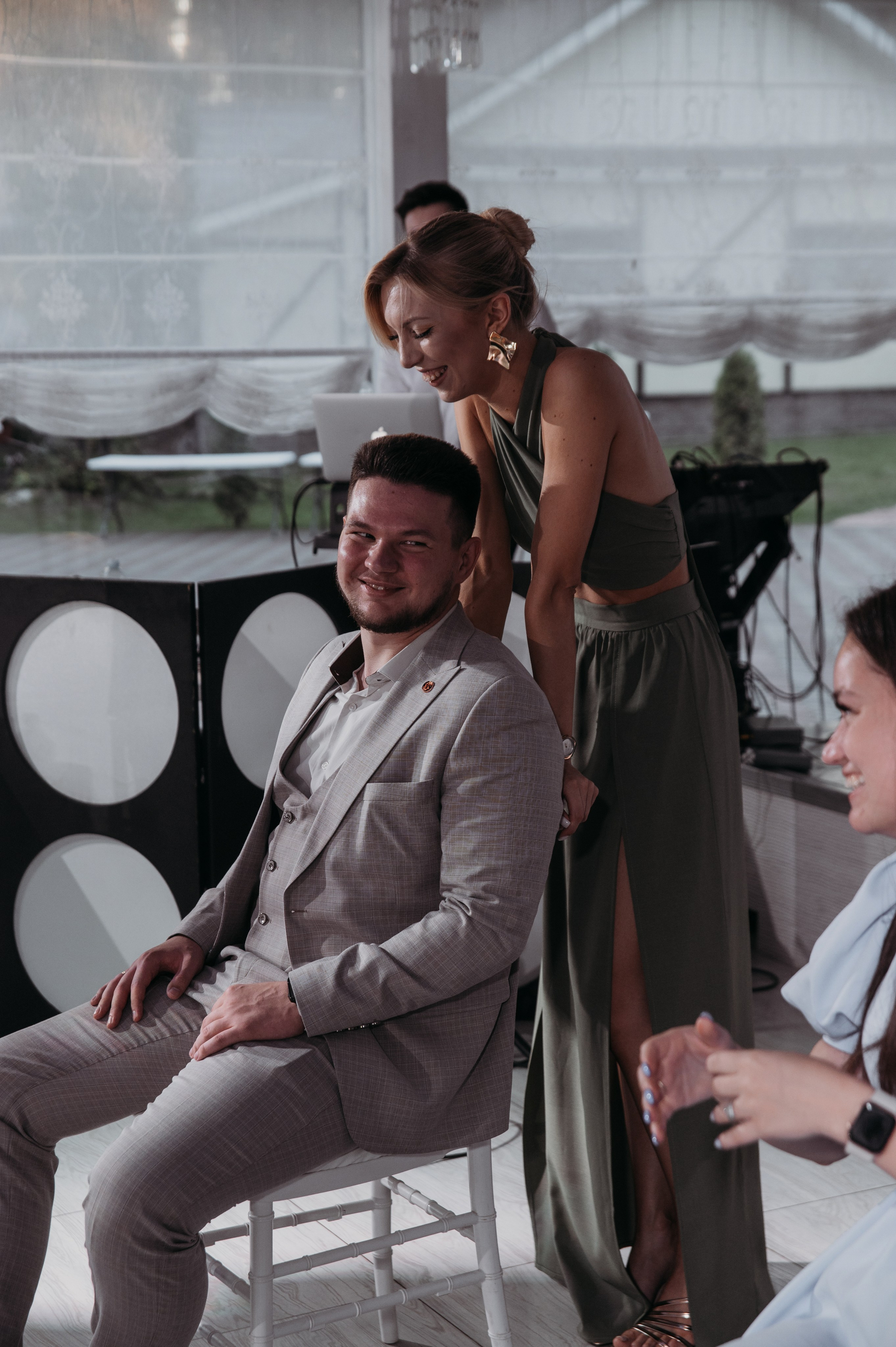 Галерея со свадьбы в Твери, красивая пара в Домотканово. Свадебный фотограф в Твери, Москве и Санкт-Петербурге Денисова Екатерина