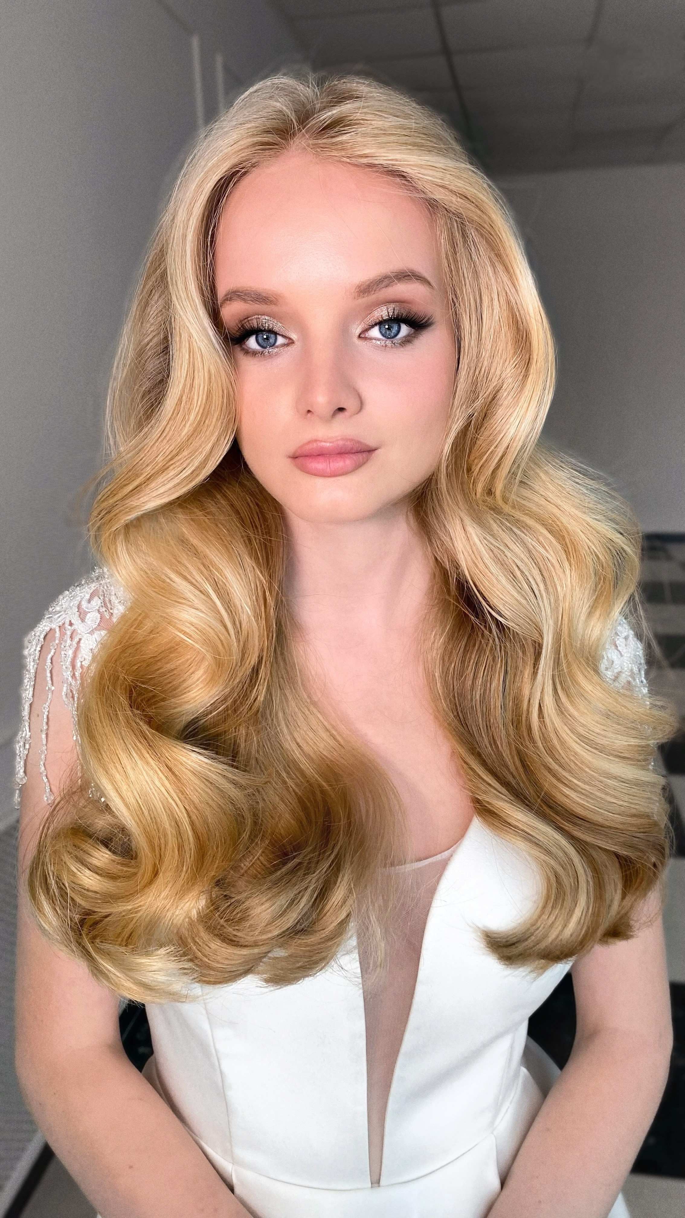 Свадебные образы. Свадебный стилист по прическам и макияжу в Ростове-на-Дону Даниэла Дар