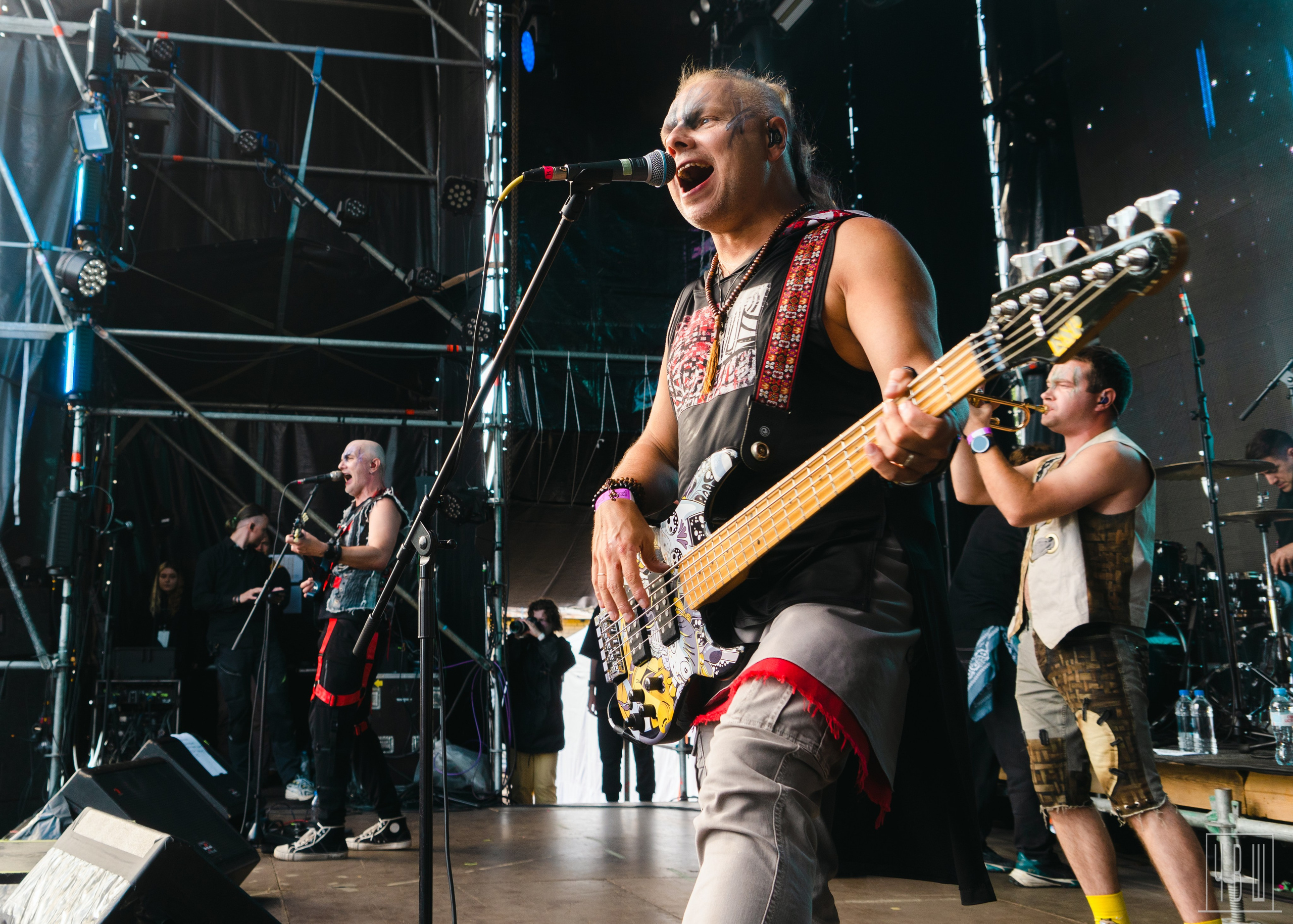 Живой! 2025, День Второй. Человек в Шляпе