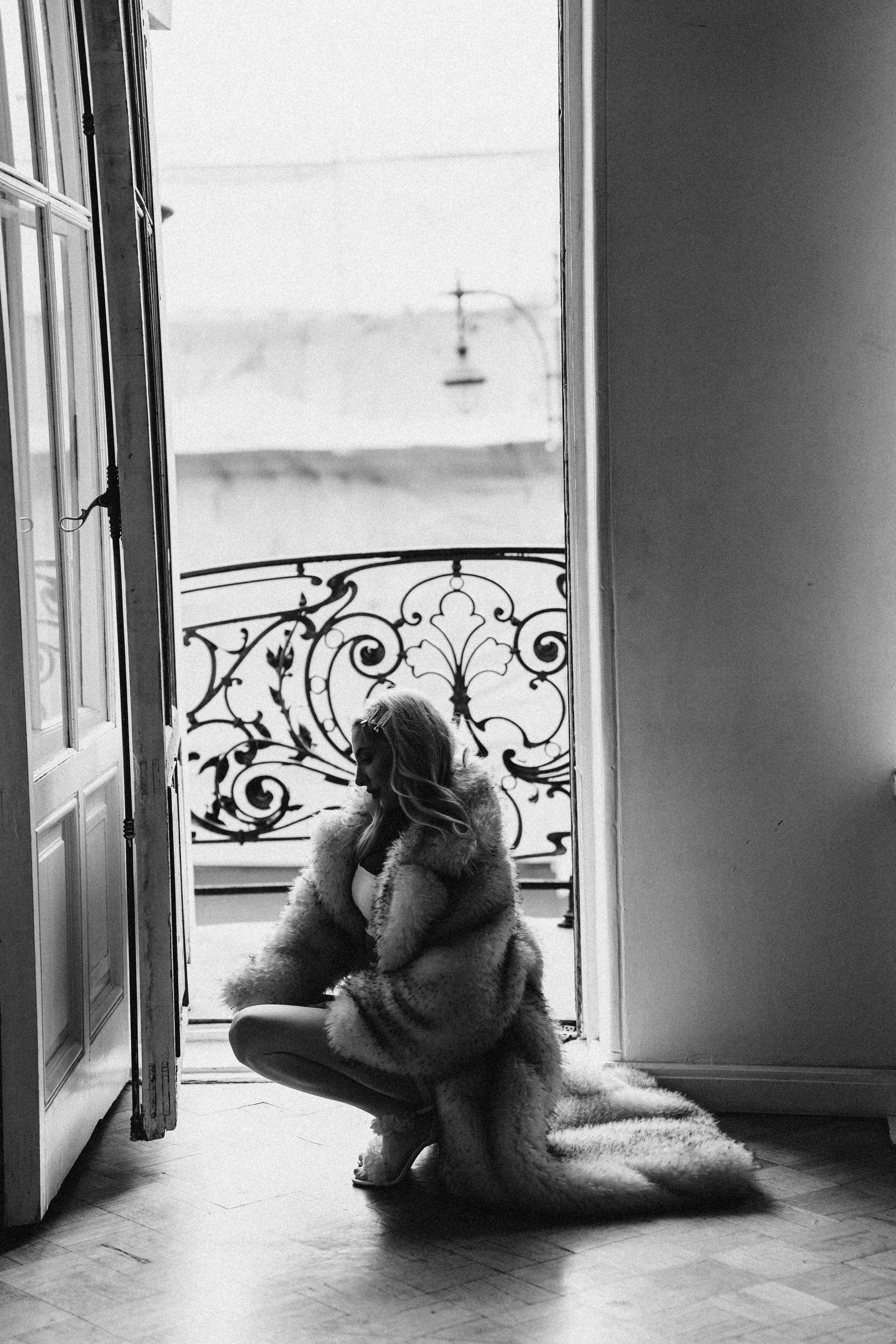 МИНИМАЛИЗМ В СТУДИИ НА ЧЕРНЫШЕВСКОЙ В СТУДИИ С БАЛКОНОМ. Профессиональный фотограф, Санкт-Петербург — Виктория Богомолова