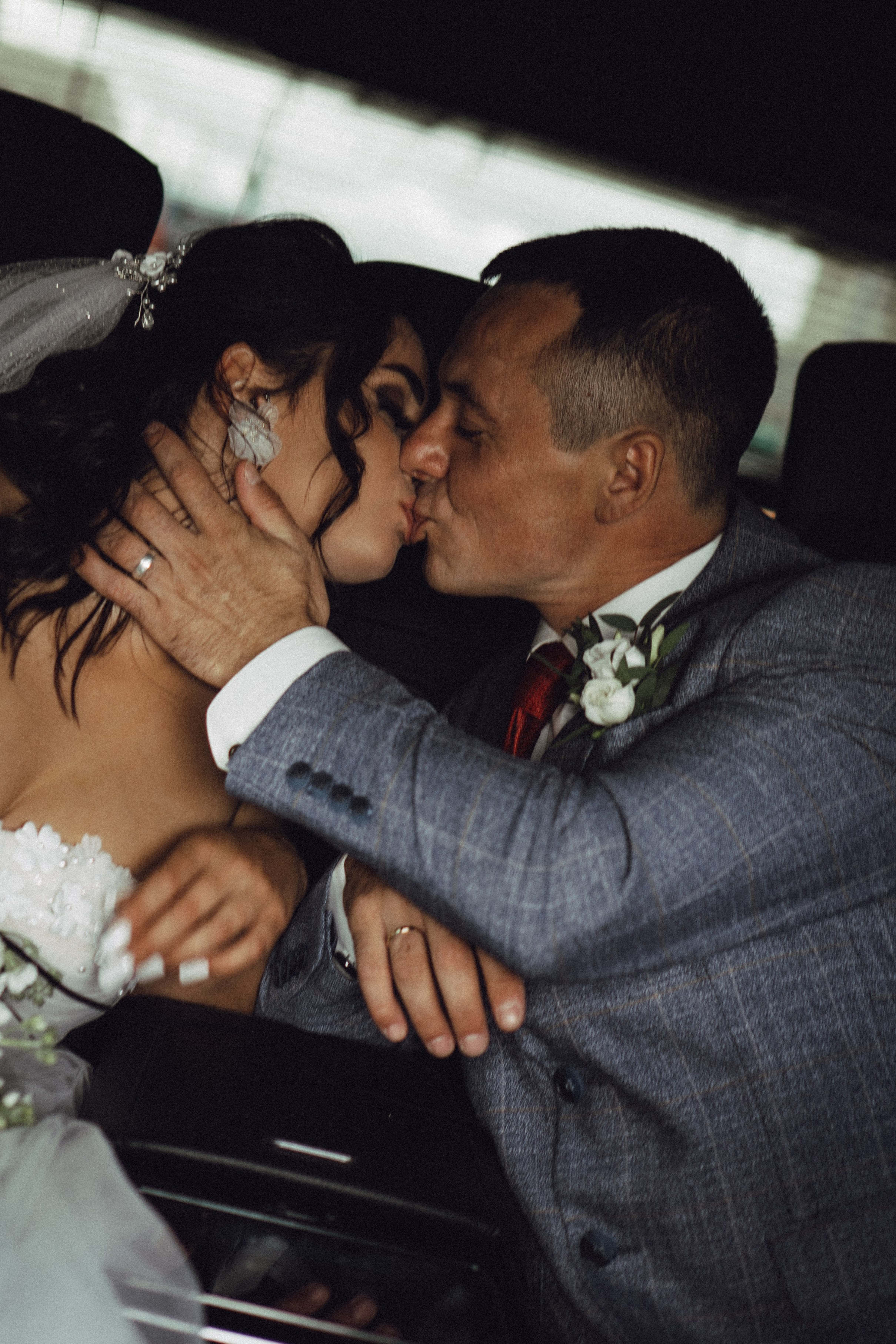 СВАДЕБНАЯ ПРОГУЛКА РЕСТОРАН МЫ ЖЕ НА ТЫ И ФОТОСЕССИИЯ С АВТОМОБИЛЕМ. Профессиональный фотограф, Санкт-Петербург — Виктория Богомолова