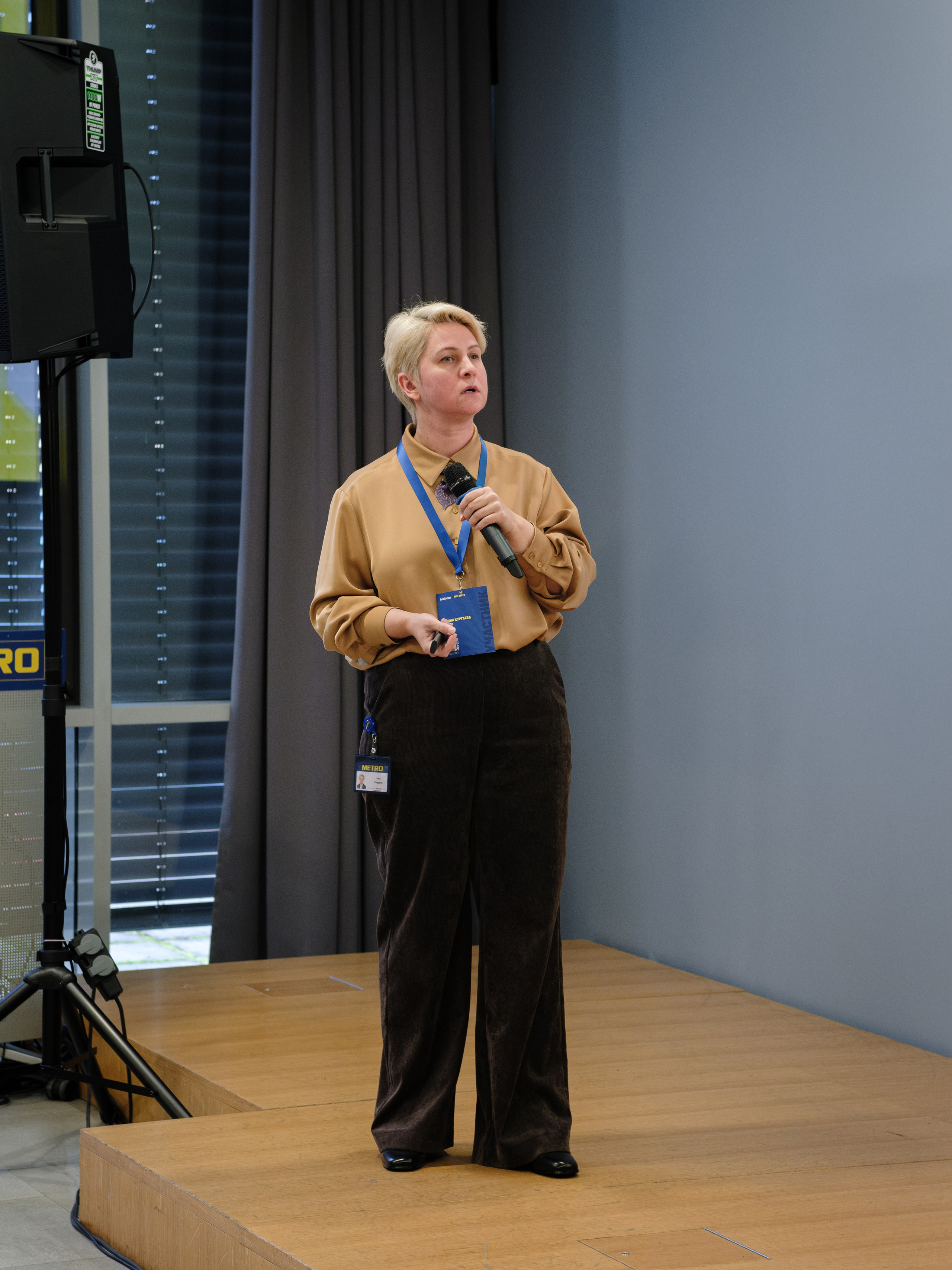 METRO. Репортажный и портретный фотограф в Москве Илья Спиридонов