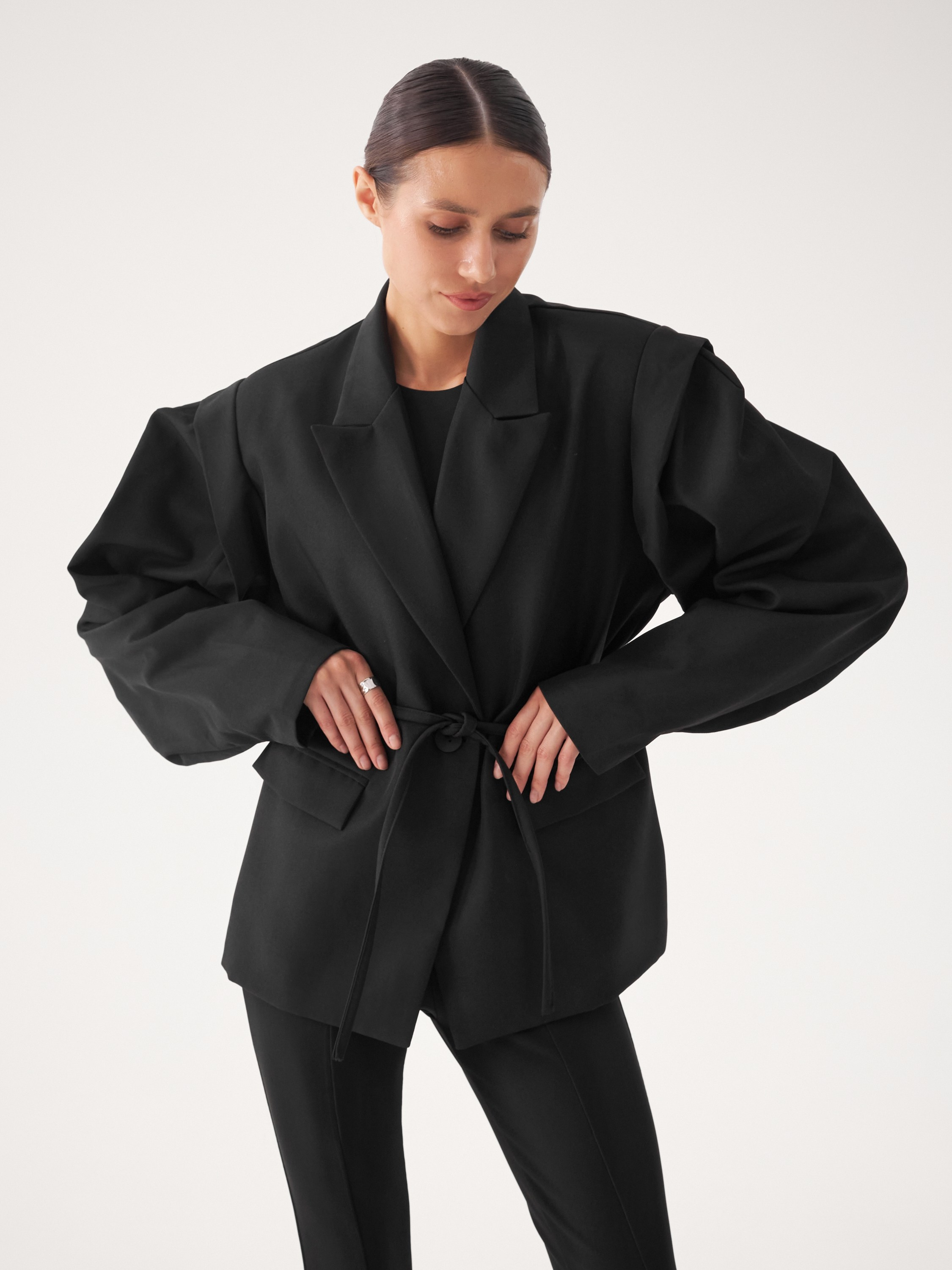 Фотосъемка пиджаков Екатеринбург Wildberries ВБ Ozon Озон фотосессия одежды Екб заказать цена фотосъемка товара WB маркетплейс карточки това. Фотограф Екатеринбург Анастасия Жерновская | Маркетплейсы и нейрофото