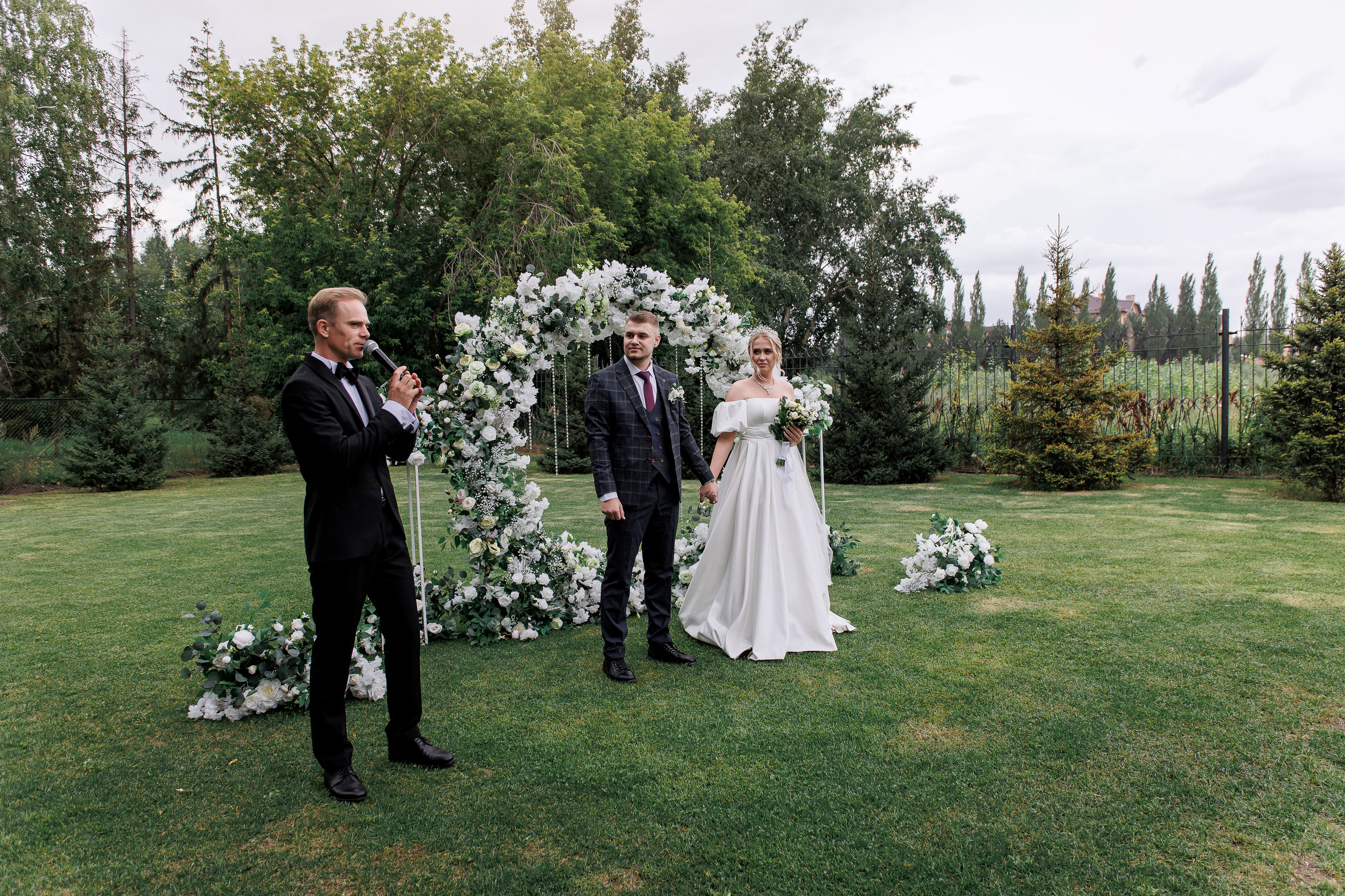 Екатерина и Евгений. Свадебный фотограф в Омске Яна Савина