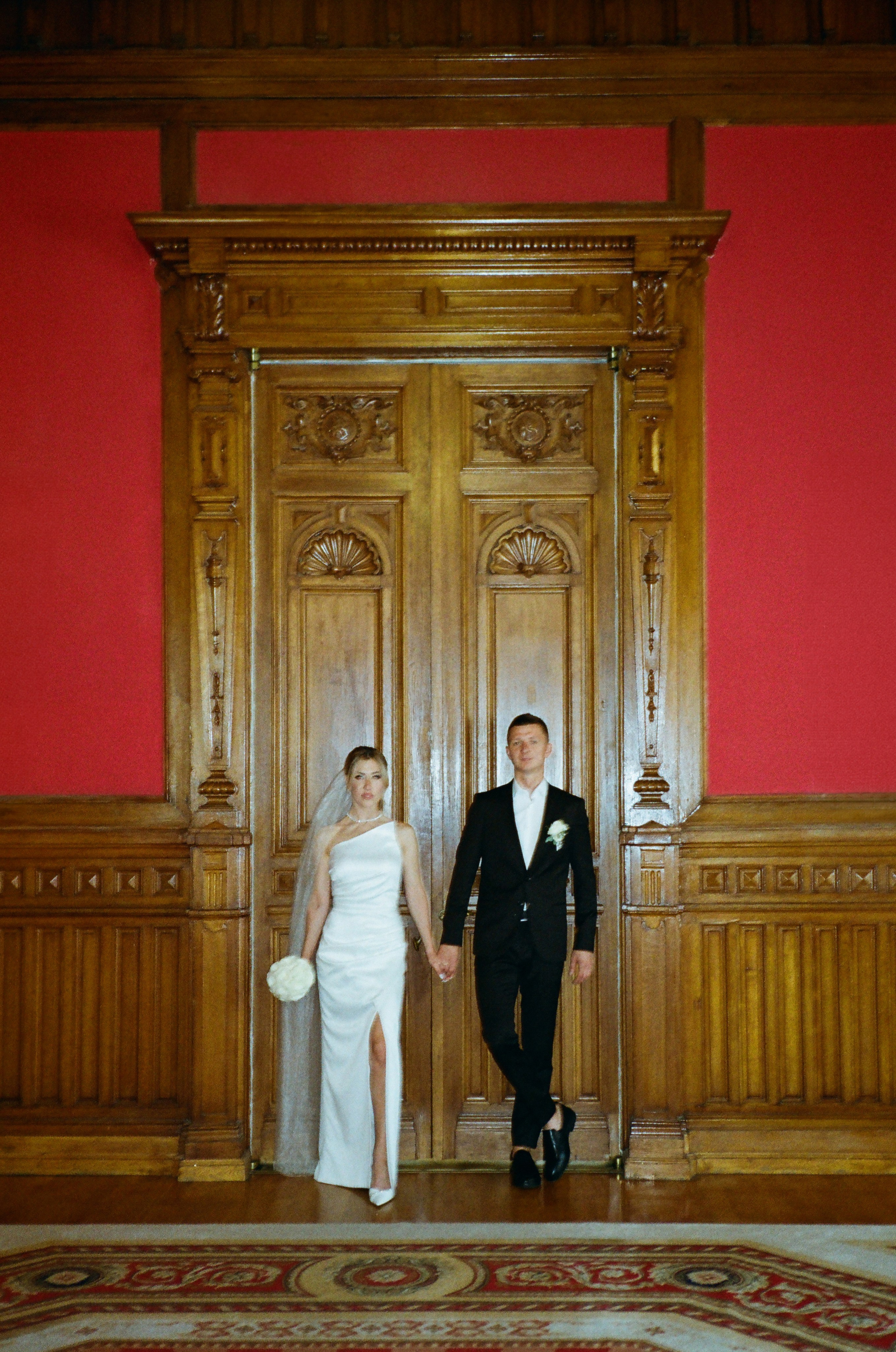 Павел & Алена. Пленка. Сестры Карабаза. Фотографы и ретушеры в Москве и Санкт-Петербурге