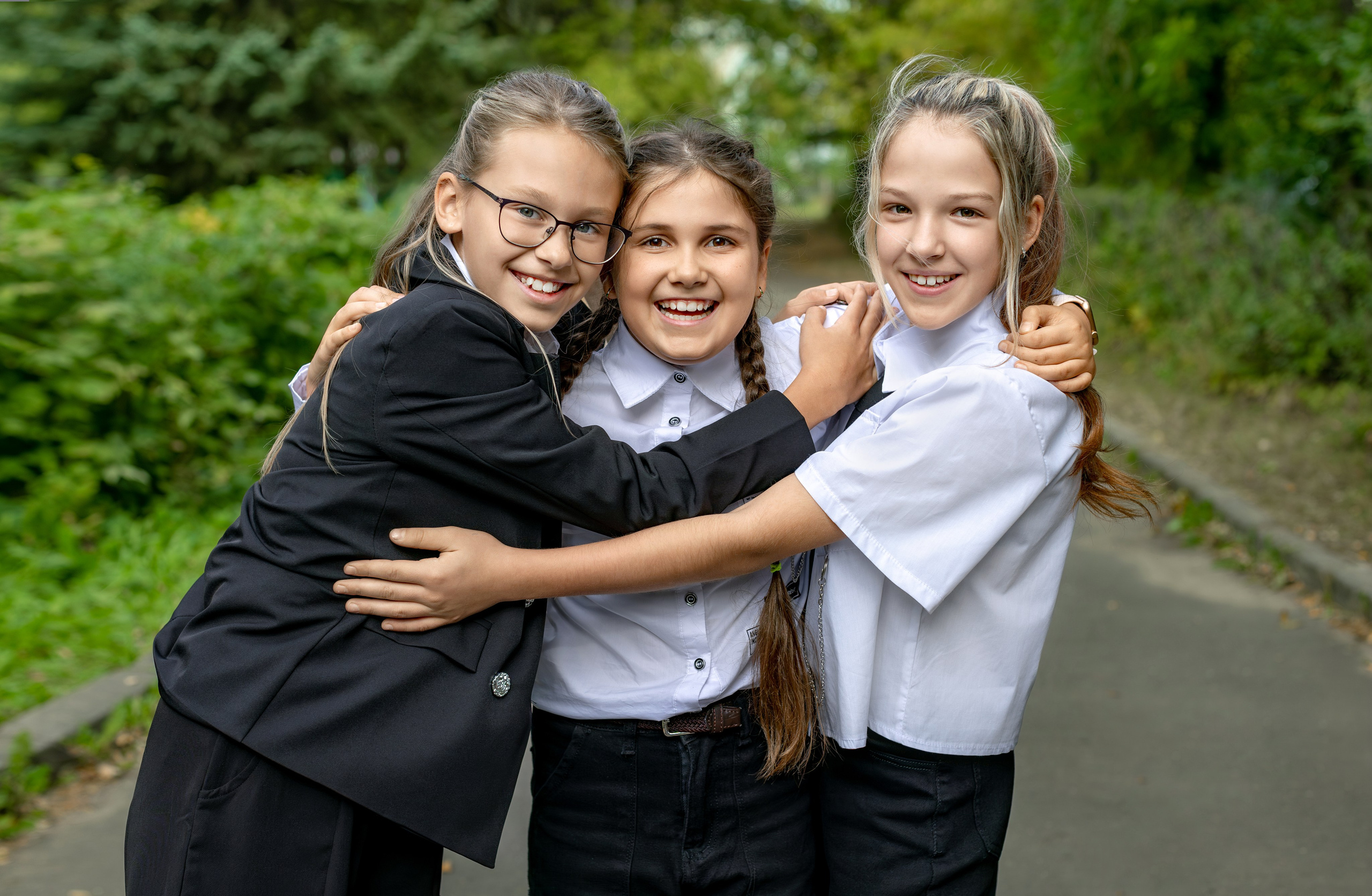 Выпускные альбомы для 4 класса в Твери. Выпускные Альбомы Сады и Школы | Тверь, Тверская область