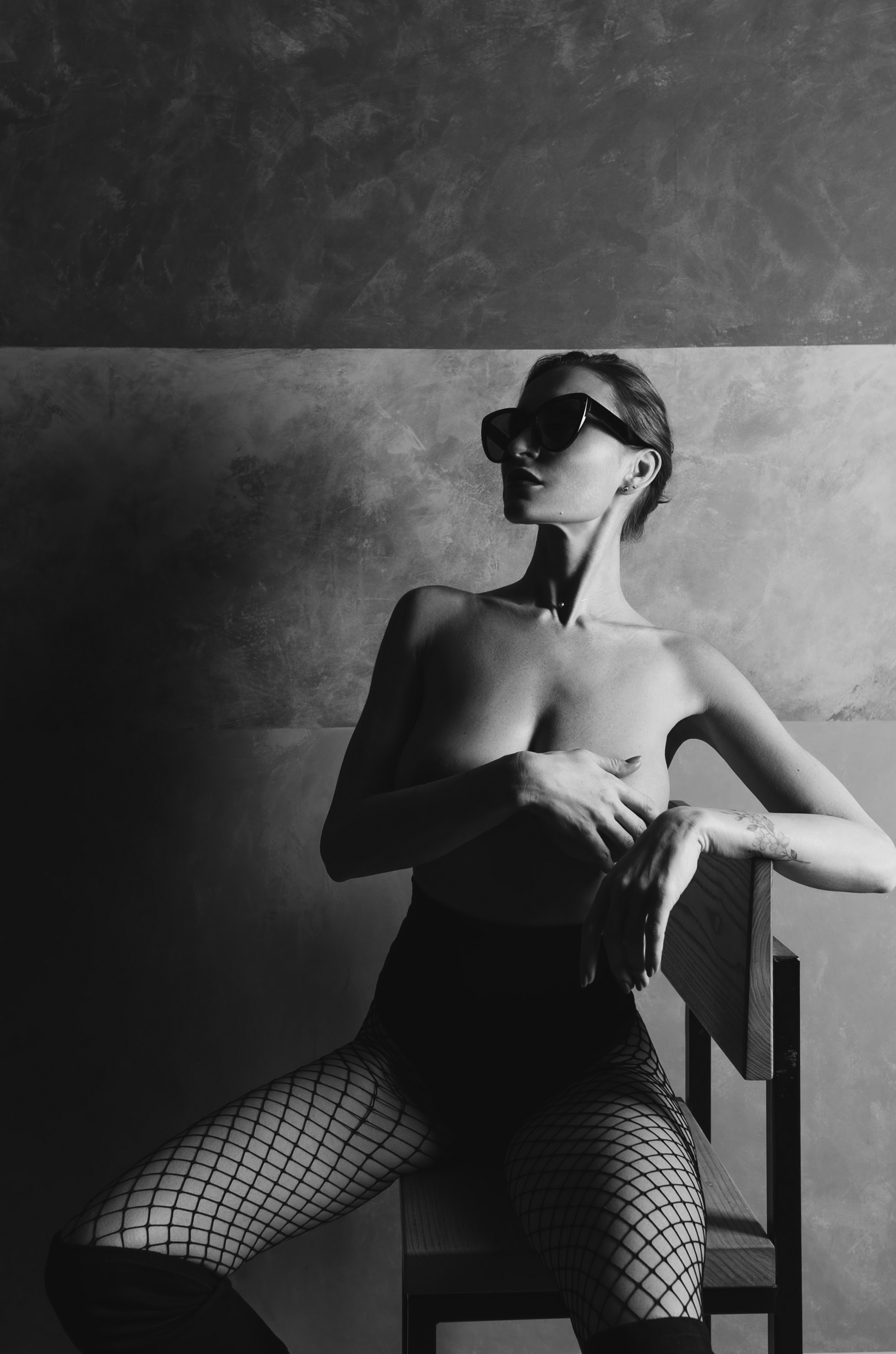 Студии & отели. Модель Москва каталожная и творческая съемка Anna Antlers