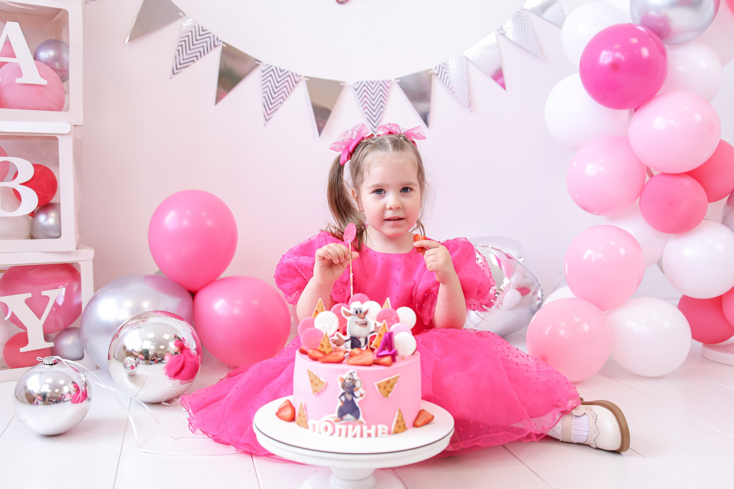 Полине 4 Года. Детский и Семейный фотограф в Санкт-Петербурге. Детская Фотостудия «FAMILY STORY»