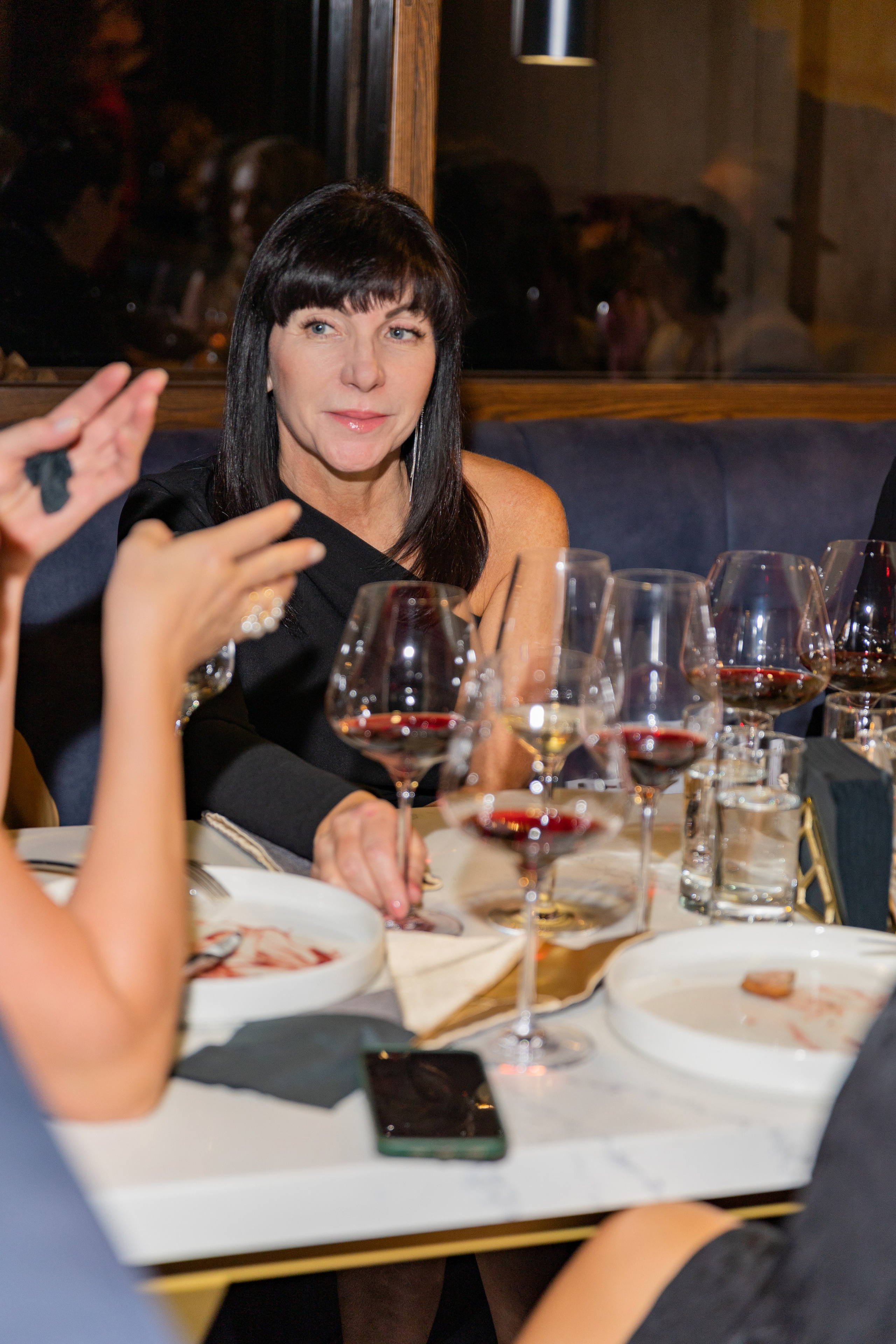 Дигустация вина от магазина Дилан в ресторане Кантина. Выпускные альбомы во Владивостоке