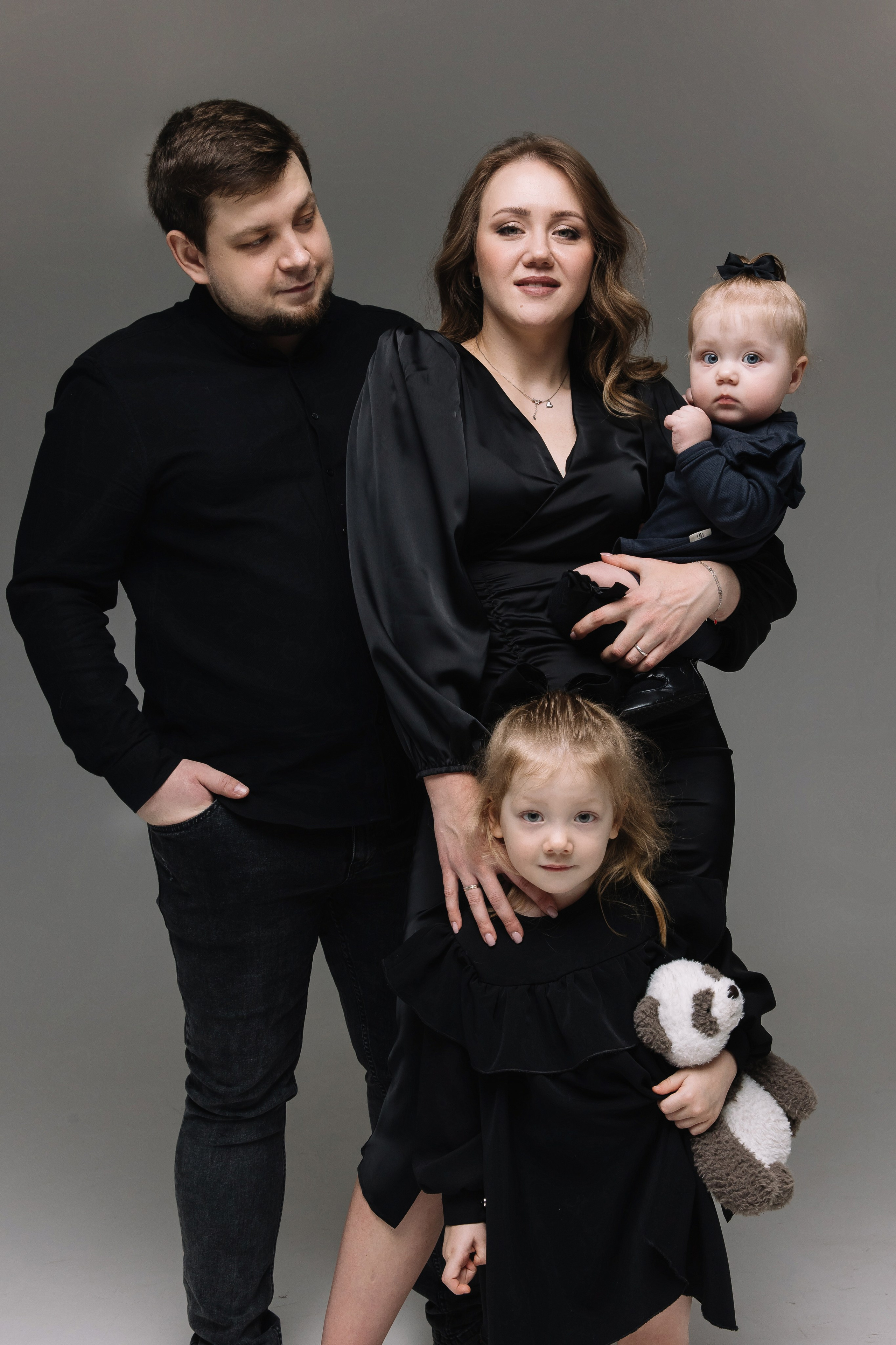 Семейная съемка в честь Дня Рождения. Профессиональный фотограф Юнаковская Оксана