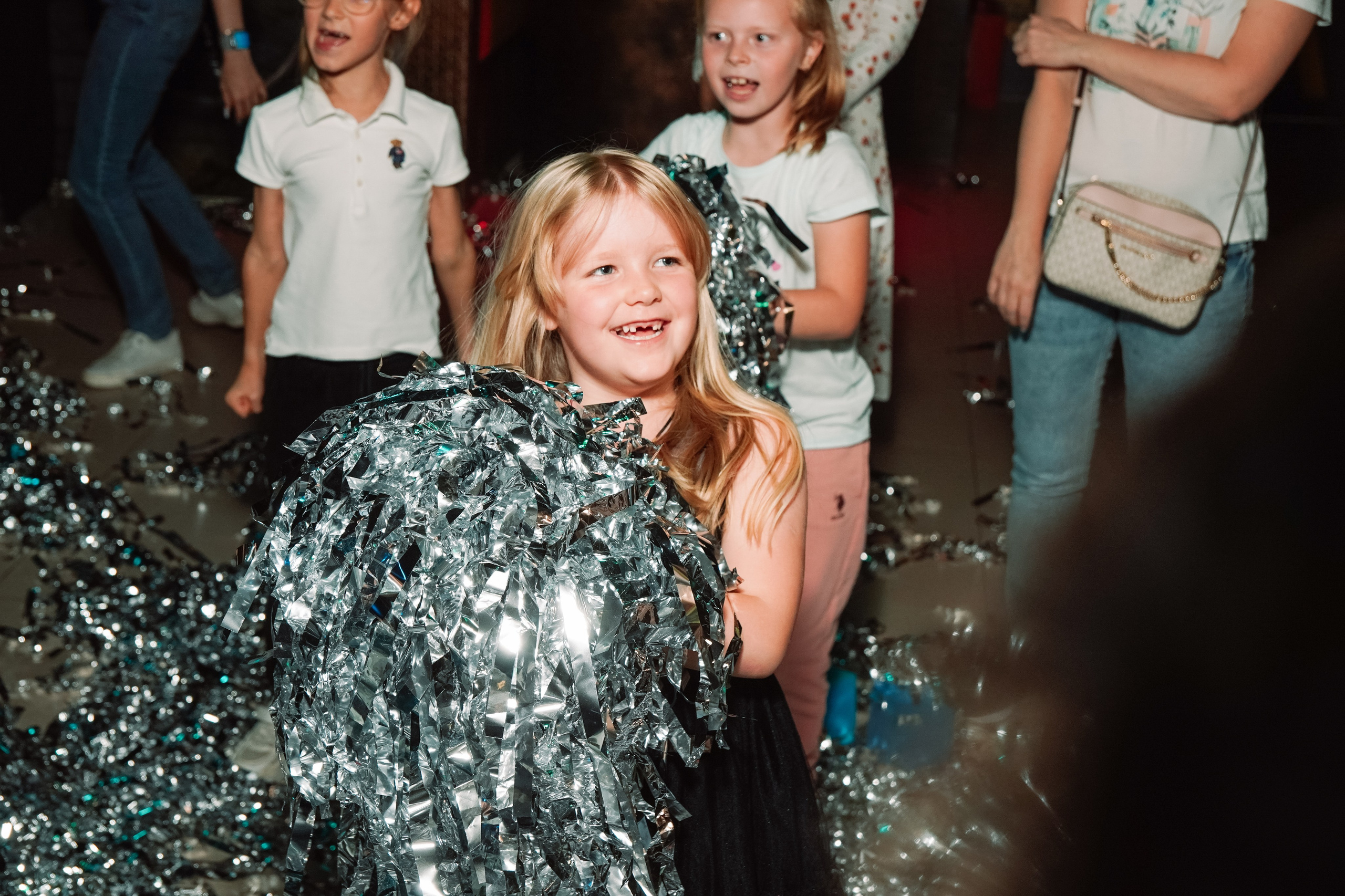 PEKA_POHUDEL. Фото | Видео Контент Мишель Ватаманюк